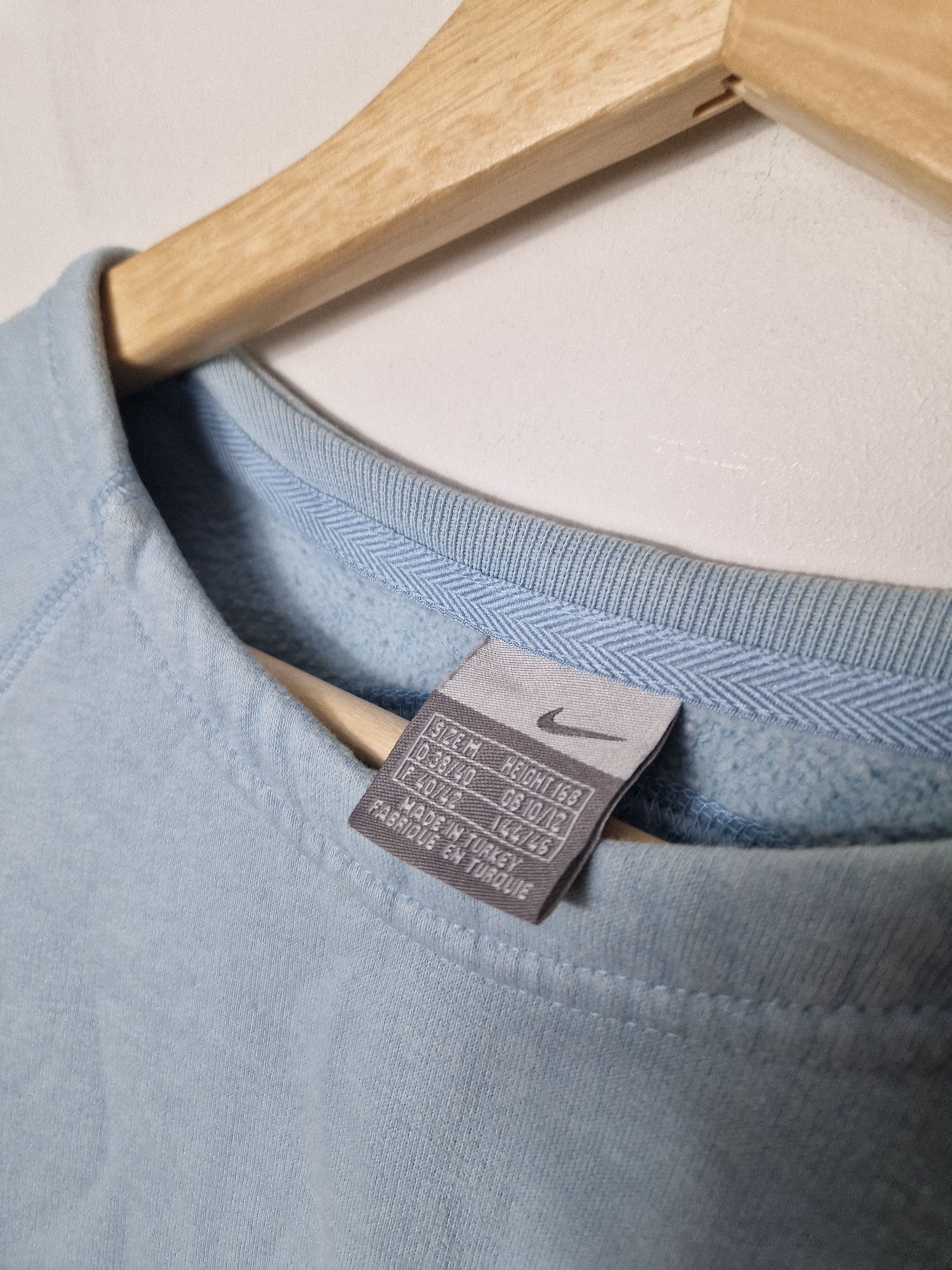 Nike Nike baby blue y2k sweatshirt Size M / US 6-8 / IT 42-44 - 4 Thumbnail
