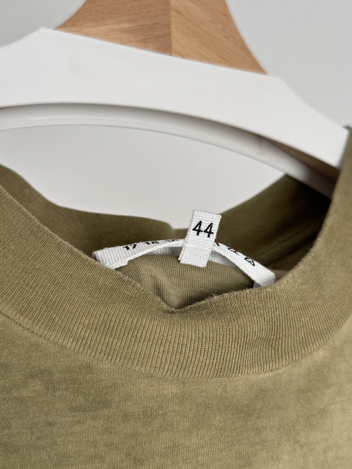 Maison Margiela Maison Margiela big logo t-shirt (L) Size US L / EU 52-54 / 3 - 7 Thumbnail