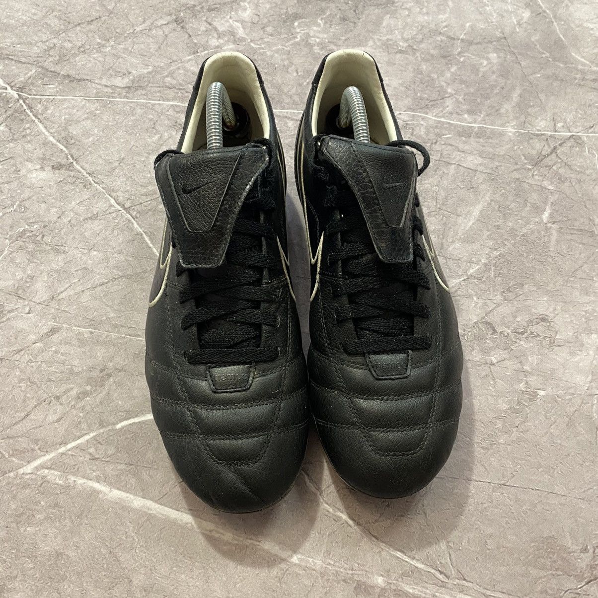 Nike VINTAGE NIKE TIEMPO MYSTIC II FG R10 FOOTBALL BOOTS Size US 10.5 / EU 43-44 - 2 Thumbnail