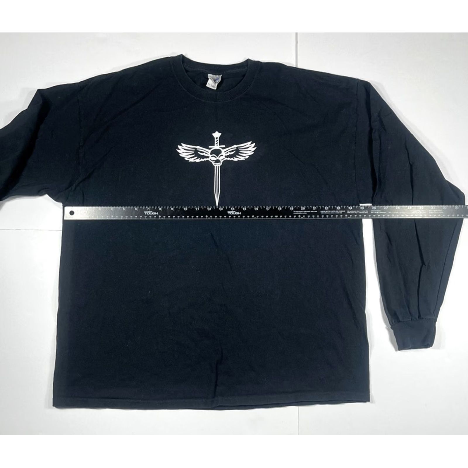 Gildan VINTAGE Bad Medicine Rock Band Gildan Men’s Black Long Sleeve Crew Neck T Shirt Size 2XL Size US XXL / EU 58 / 5 - 3 Thumbnail
