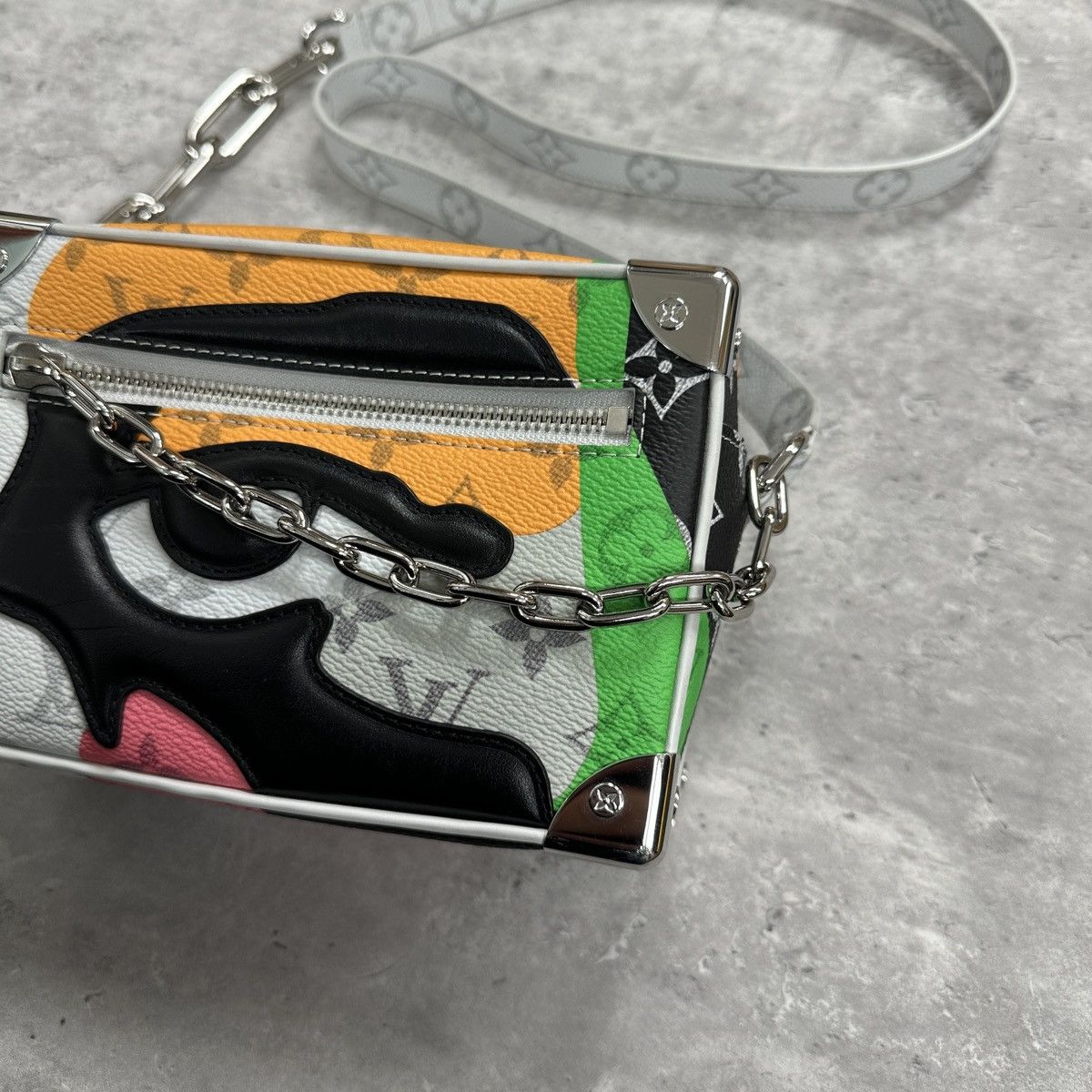 Louis Vuitton Louis Vuitton LV Kid Super Mini Soft Trunk Eye Monogram Size ONE SIZE - 3 Thumbnail