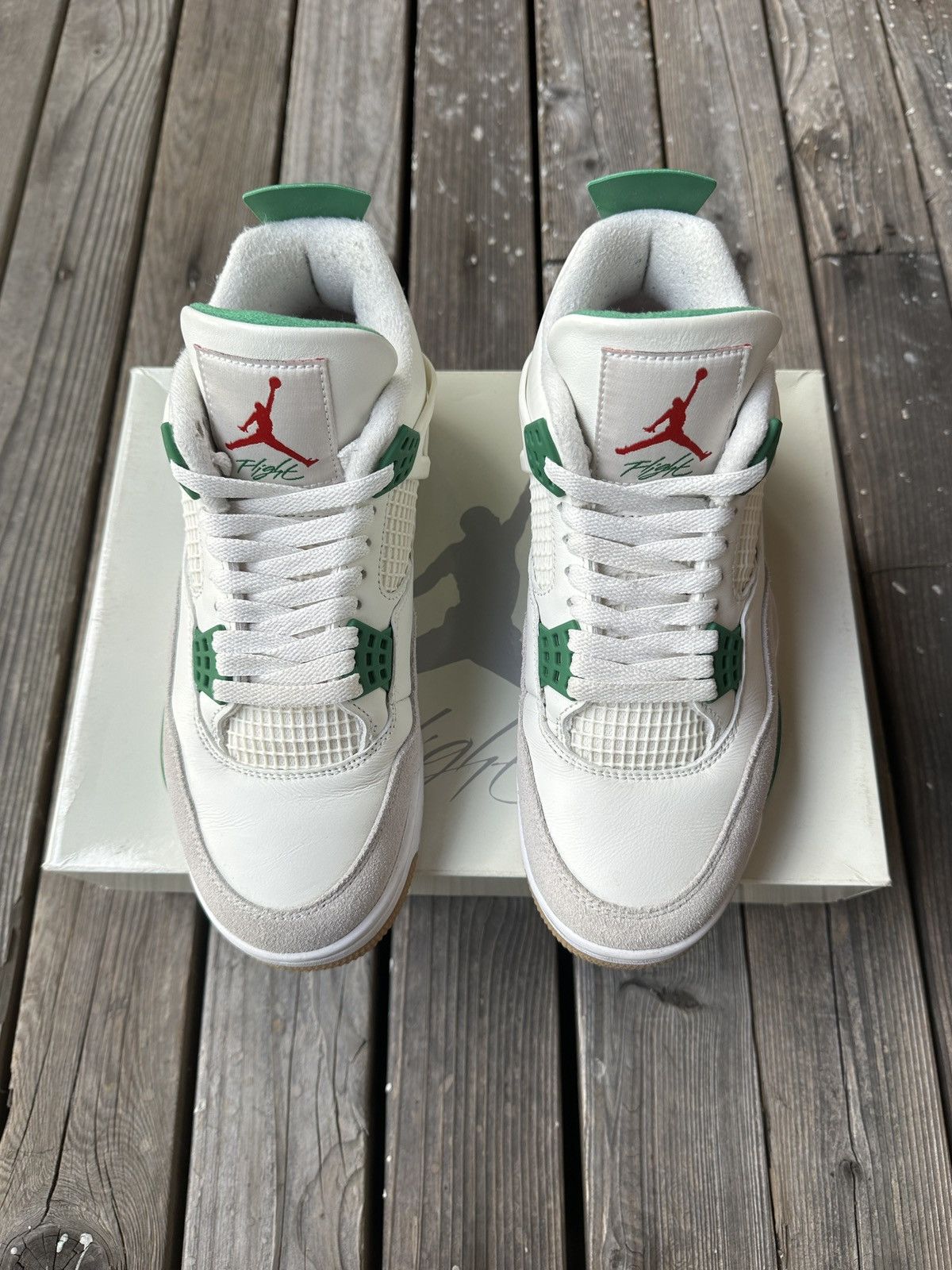 Jordan Brand × Nike Jordan 4 Retro SB Pine Green Size US 8 / EU 41 - 3 Thumbnail