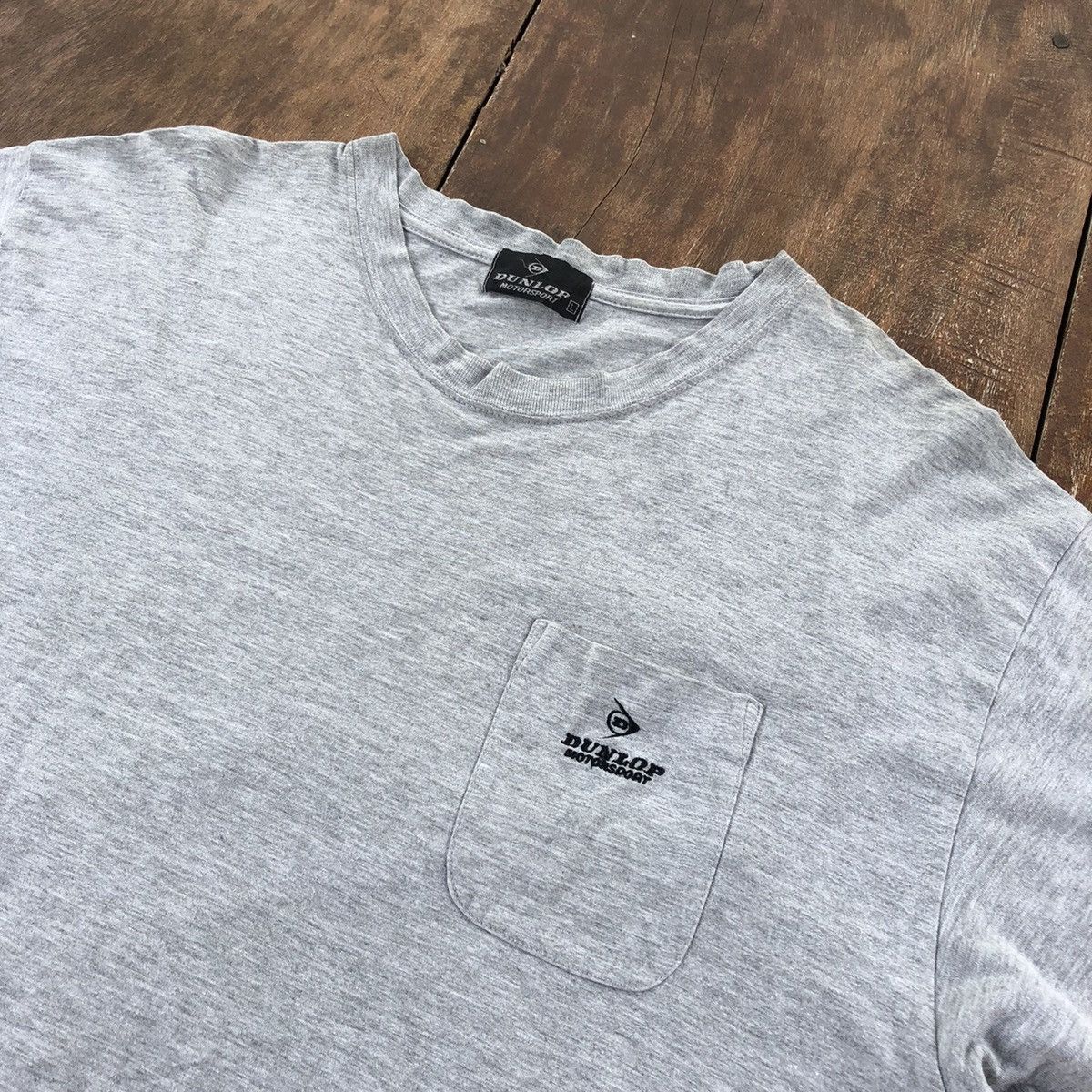 Dunlop Vintage Single Stitch 90s Dunlop Motorsport T Shirt Size US L / EU 52-54 / 3 - 1 Thumbnail