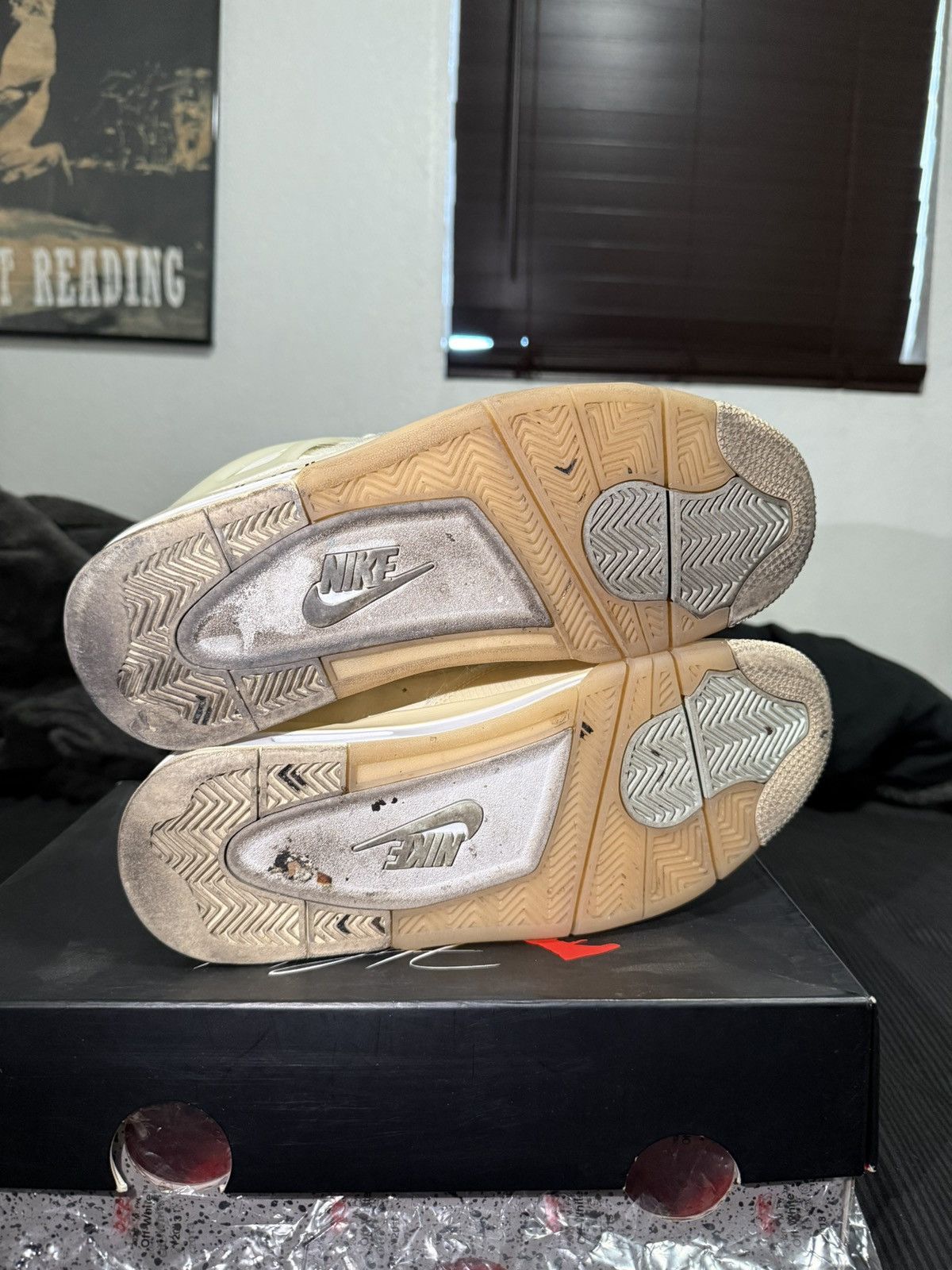 Jordan Brand × Off-White Air Jordan 4 Retro Off-White Sail Size US 9.5 / EU 42-43 - 18 Thumbnail