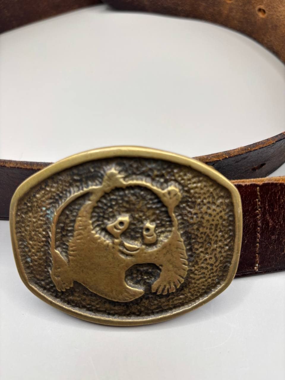 Vintage Vintage Panda Buckle Distressed Leather Belt Size ONE SIZE - 6 Thumbnail