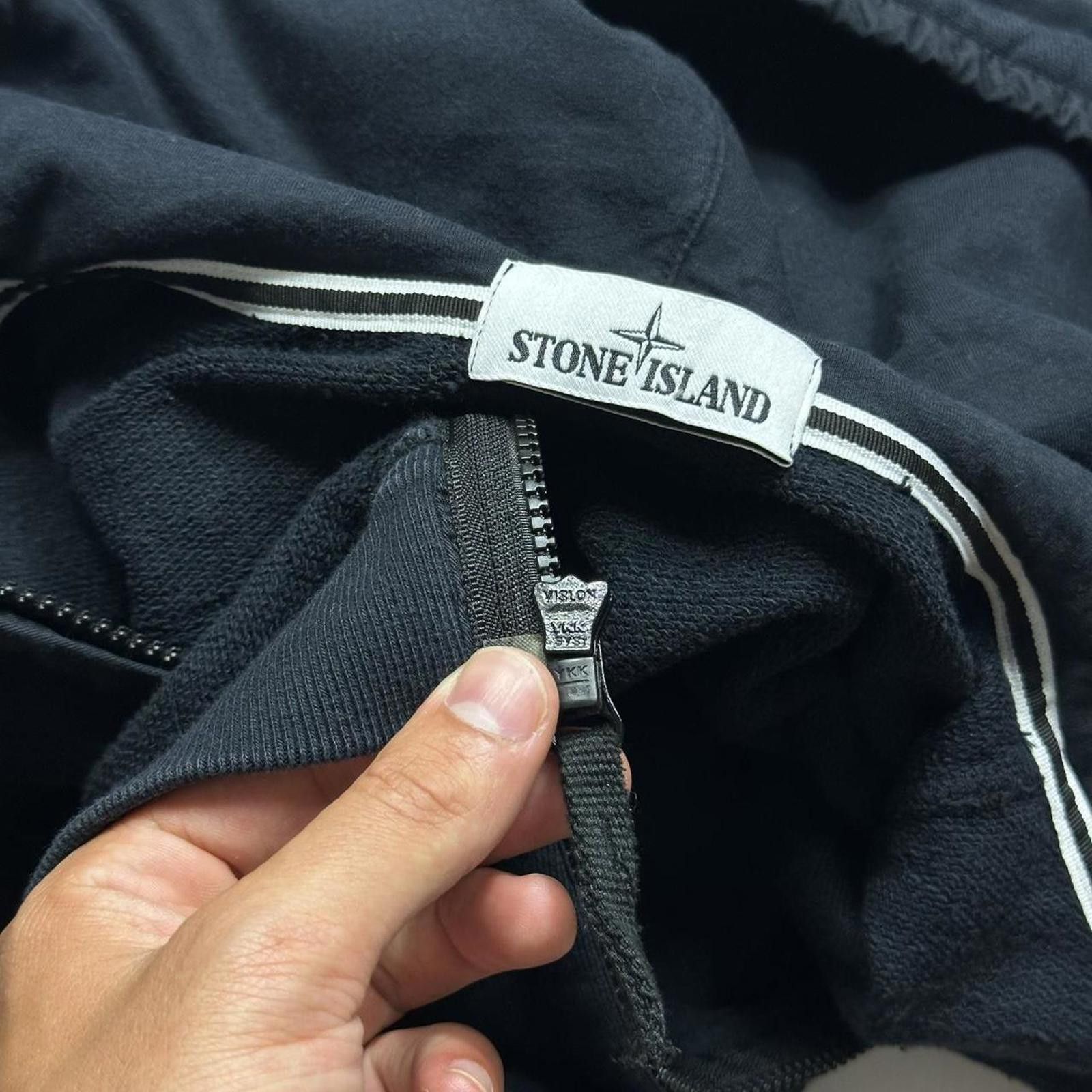 Stone Island Stone Island Navy Heavy Cotton Zip-up Hoodie - M/L Size US M / EU 48-50 / 2 - 6 Thumbnail
