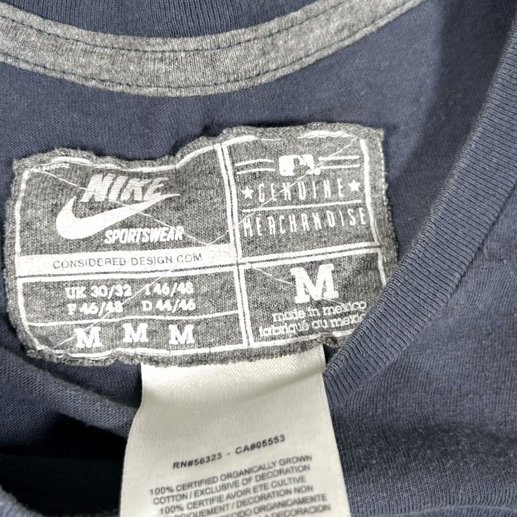Nike VINTAGE Nike New York Yankees T-Shirt NY Genuine Merchandise Shirt Men M Blue Nike Shirt Yankees 90s Baseball Mens Size US M / EU 48-50 / 2 - 5 Thumbnail