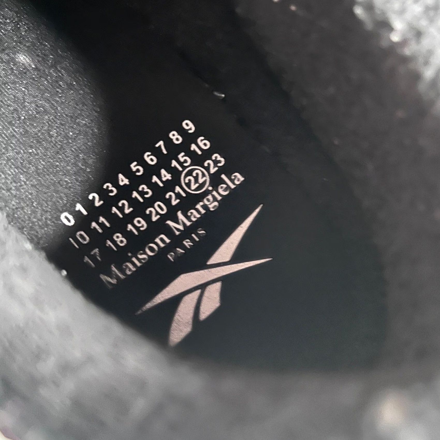 Maison Margiela VINTAGE? No — rearranging not needed. Size US 9 / EU 42 - 5 Thumbnail