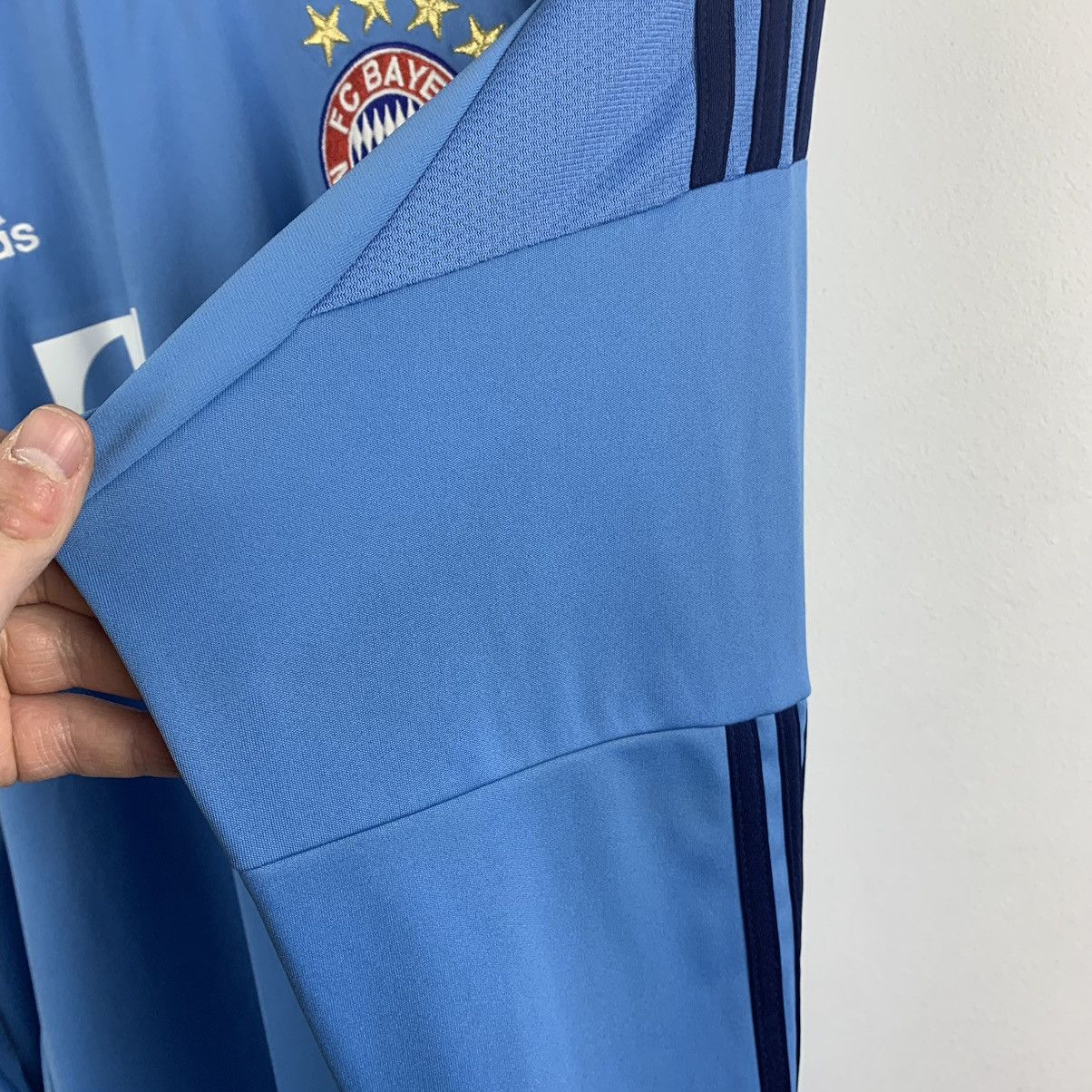 Adidas Adidas FC Bayern Munich 2016-17 Away Jersey Size L Size US L / EU 52-54 / 3 - 12 Thumbnail