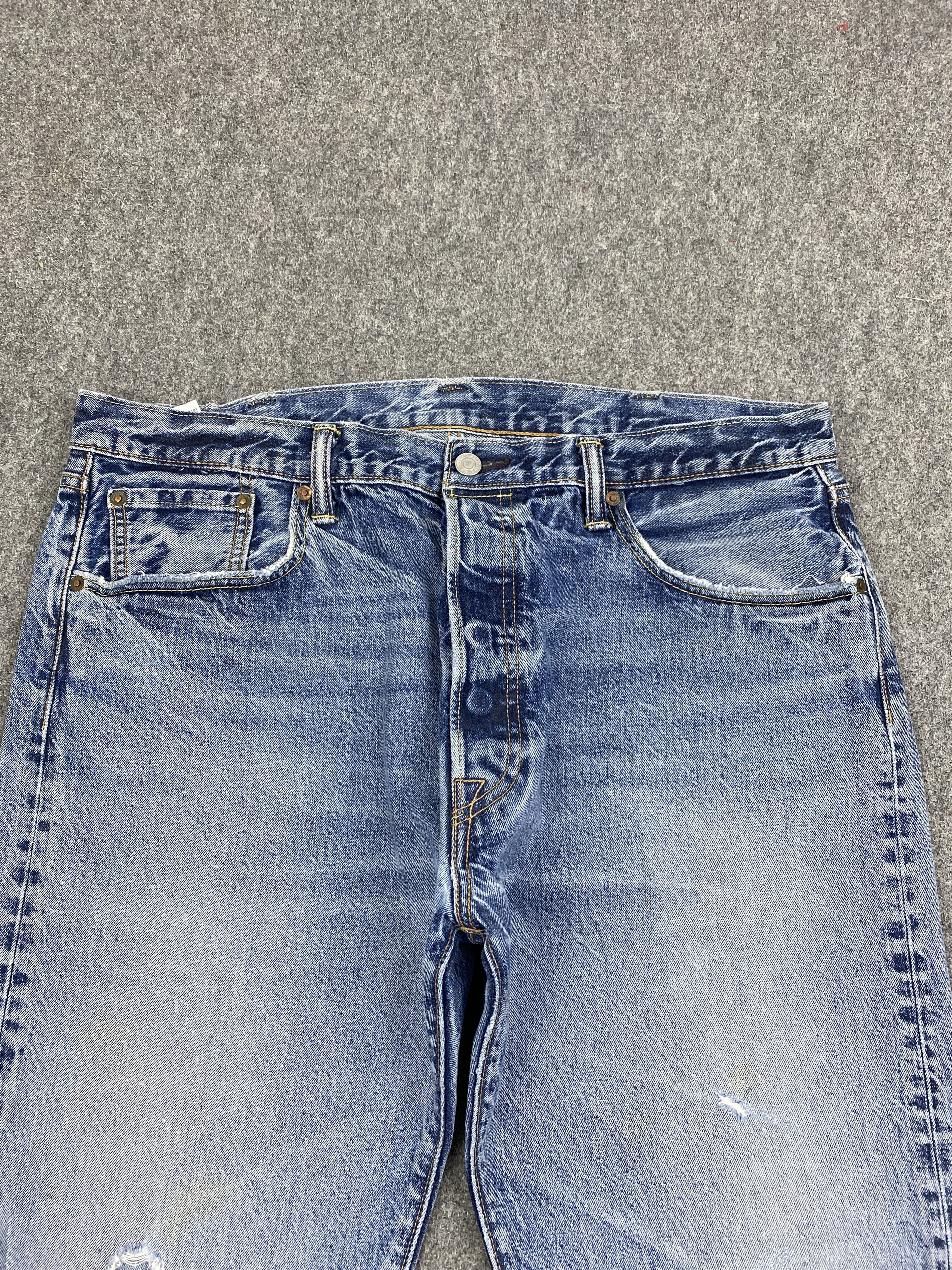 Levi's Vintage Levis 501 Distressed Jeans DP2798 Size US 38 / EU 54 - 2 Thumbnail