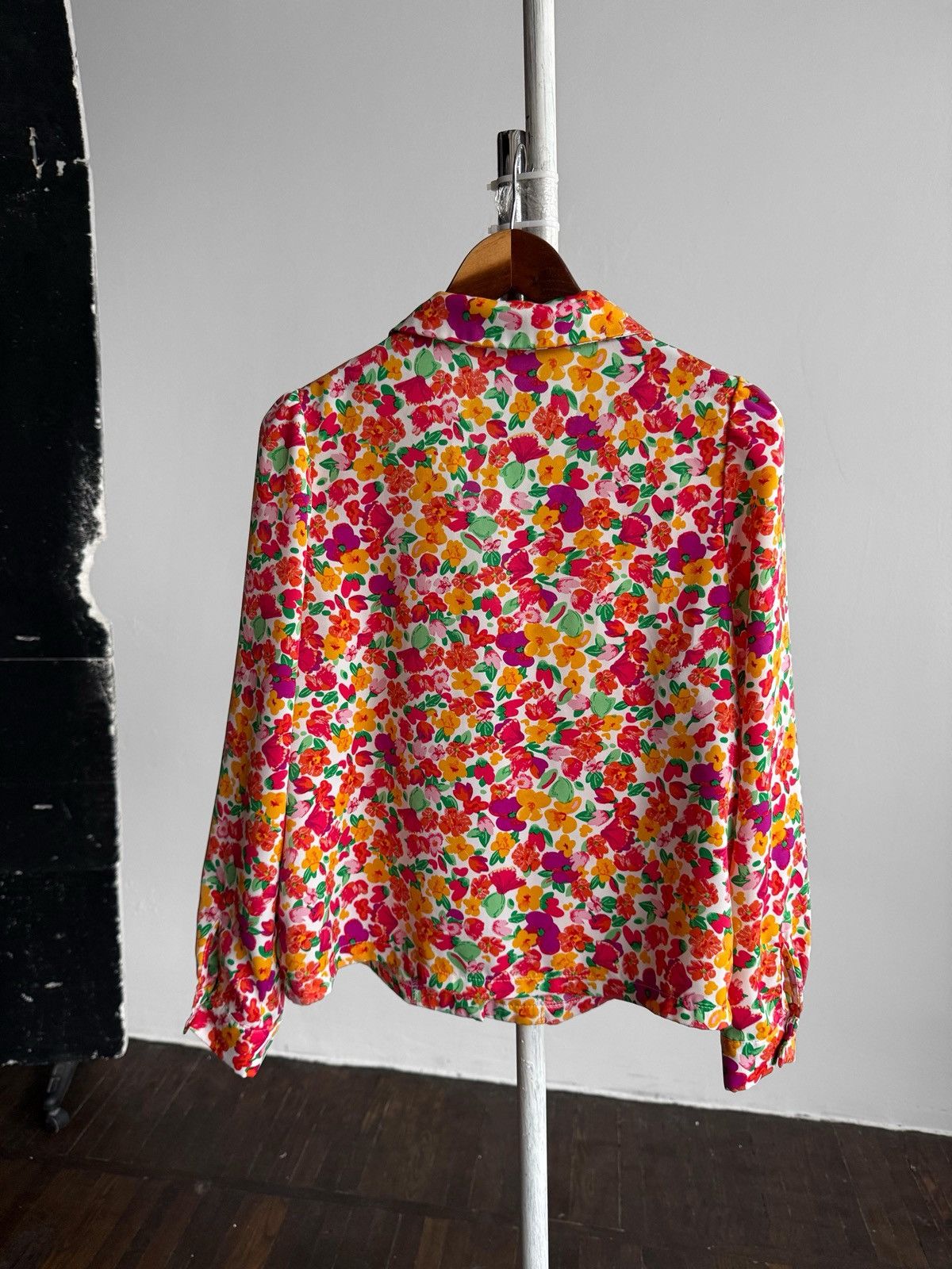 Shein Shein Floral Blouse Multicolor Button Front Long Sleeve Size M / US 6-8 / IT 42-44 - 4 Thumbnail
