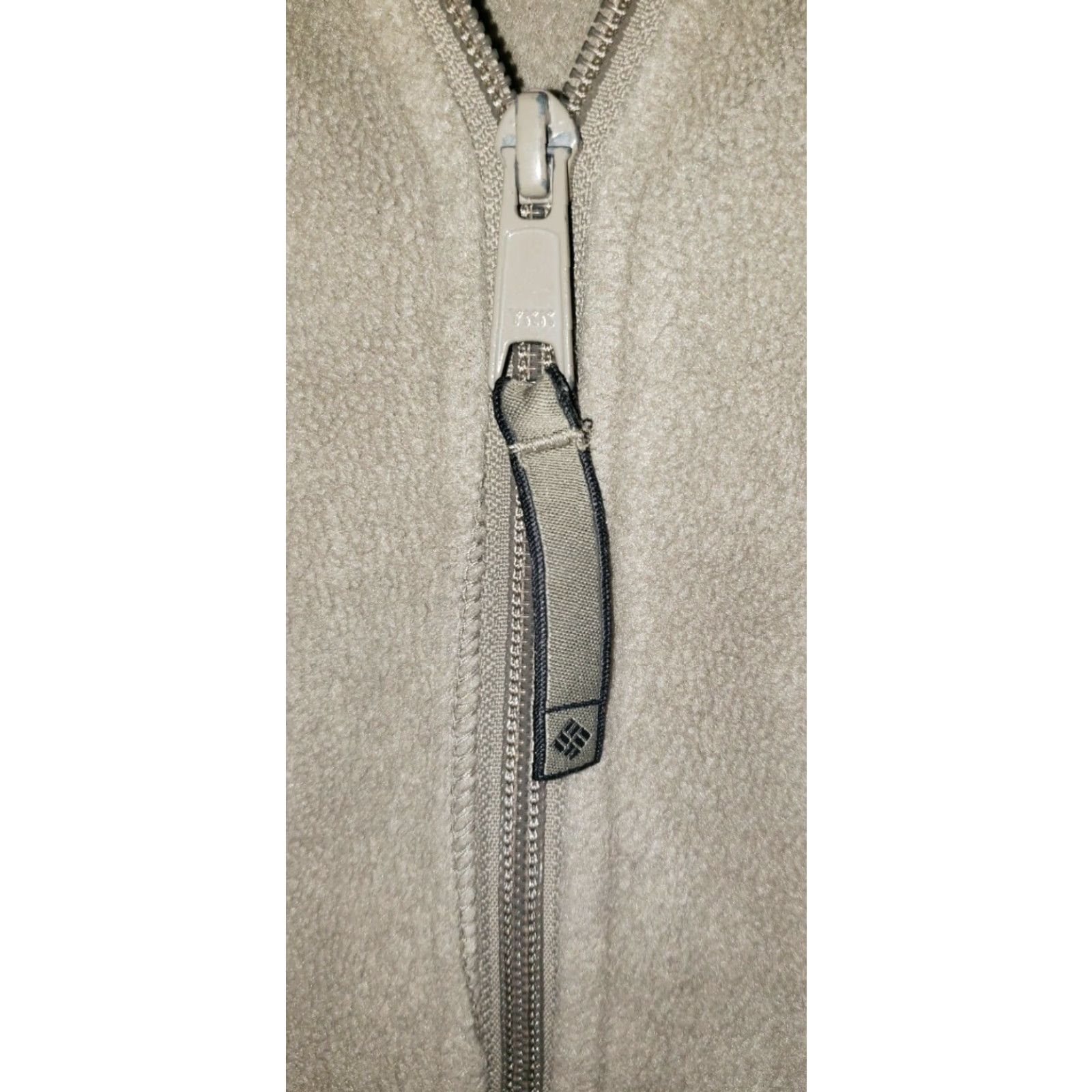 Vintage Men's Columbia Fleece Jacket 2XL Beige Full Zip Pockets Jacket Men 2XL Outdoor Fall Winter Zip Pockets Size US XXL / EU 58 / 5 - 7 Thumbnail