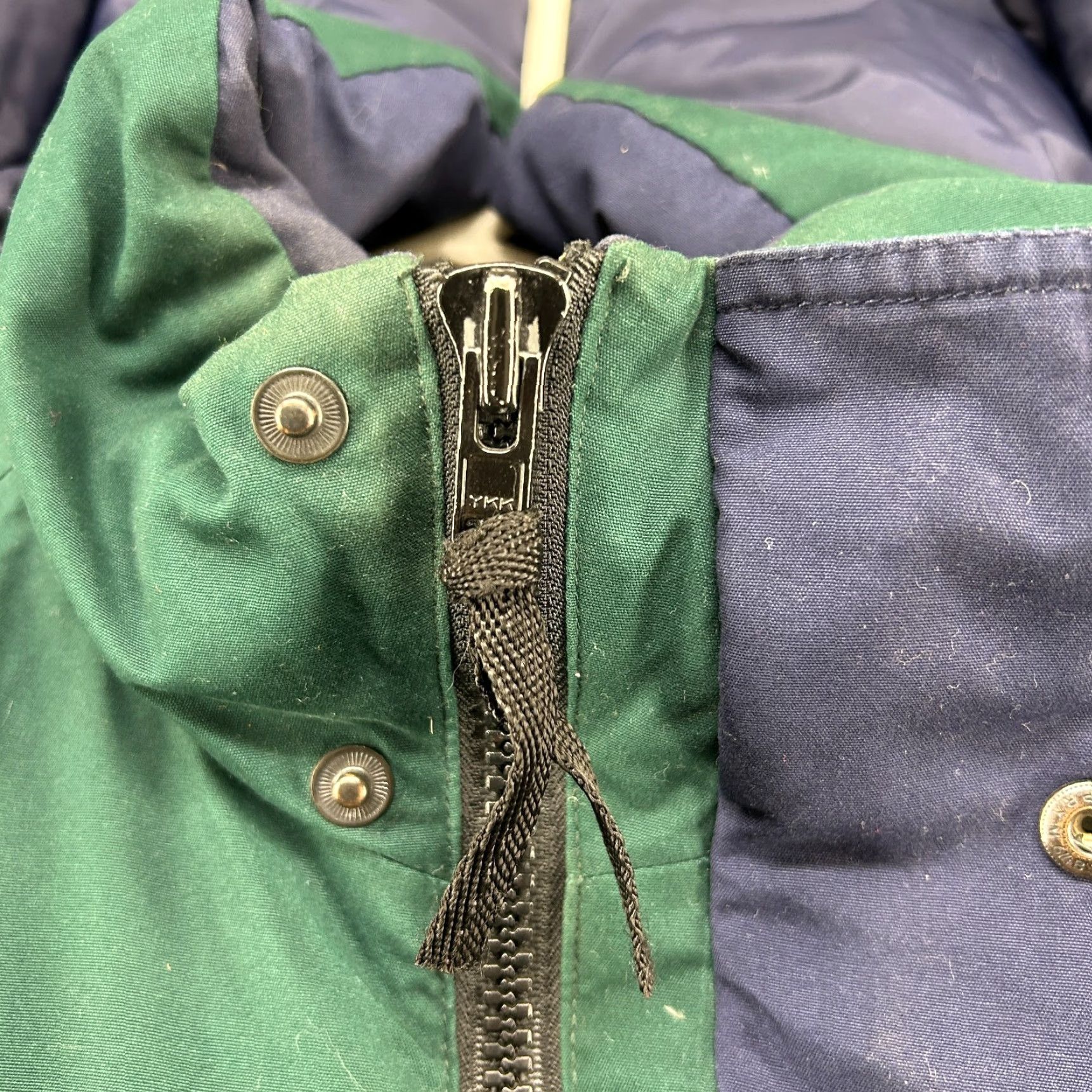 Eddie Bauer VINTAGE Eddie Bauer Jacket Mens L Green Puffer Hooded Goose Down Ridge Line 90s Size US L / EU 52-54 / 3 - 4 Thumbnail