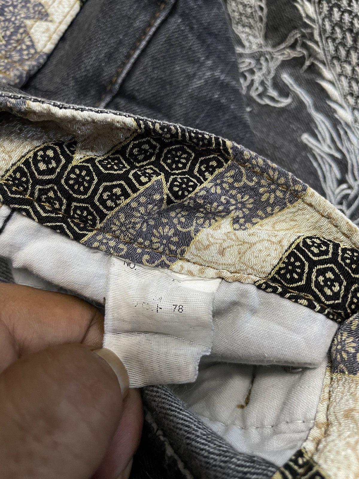 Japanese Brand Very Rare Design Vintage Japanese Brand Sukajan Jeans 1990s Size US 32 / EU 48 - 11 Thumbnail
