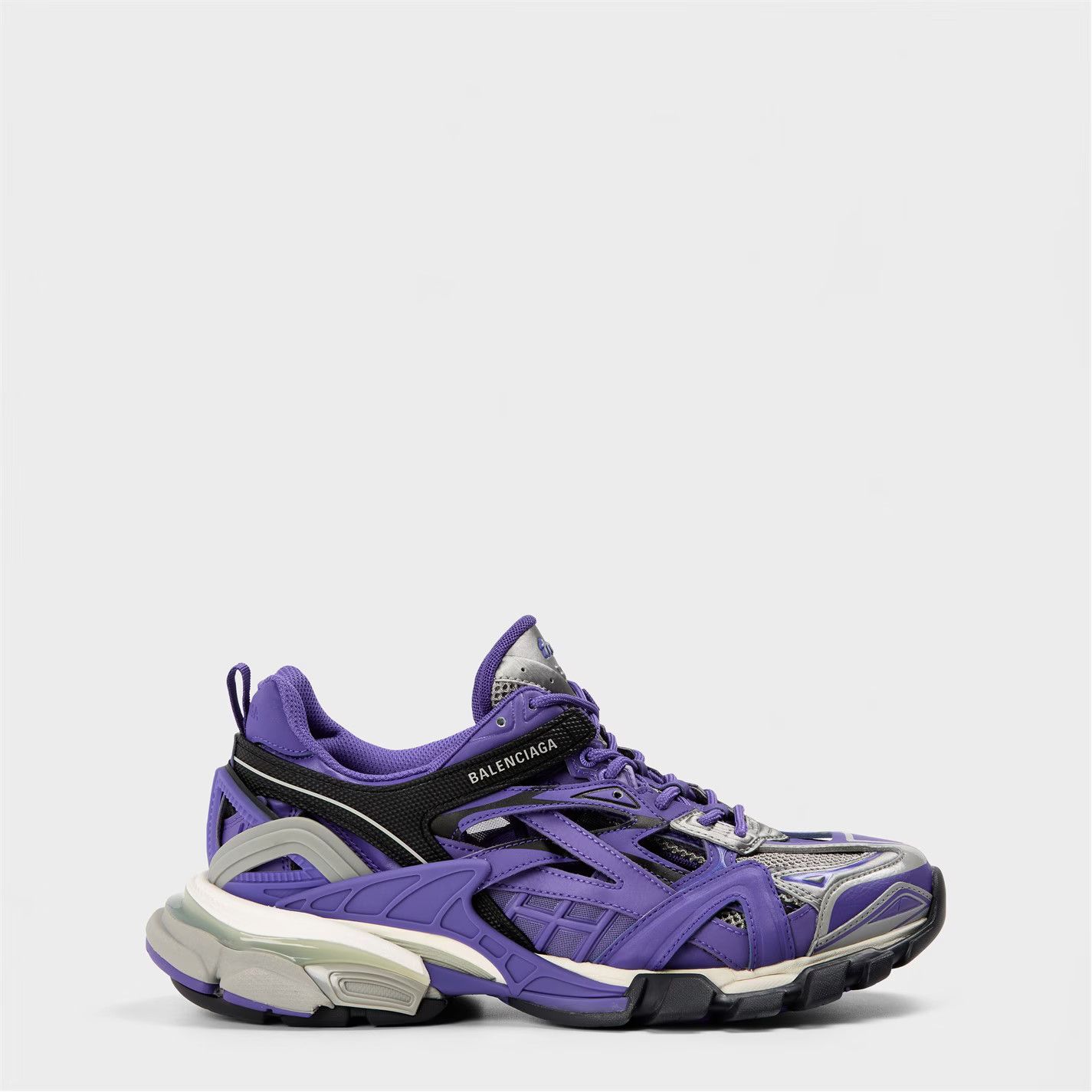 o1g2r1mq0226 3XL Gradient Trainers In Multicolor