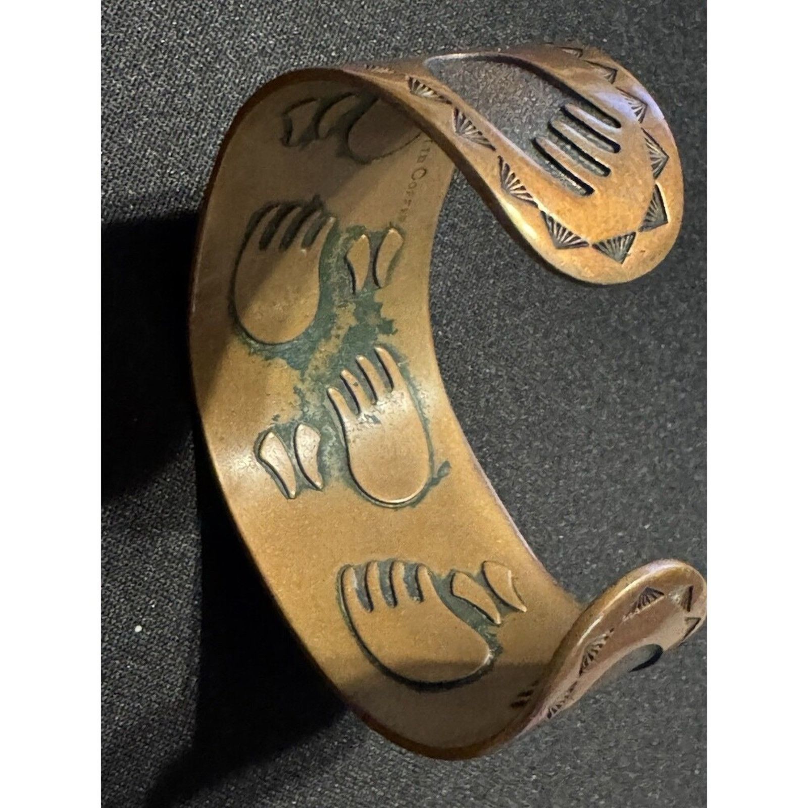 Other Signed Native Copper Bear Paw Cuff Bracelet Size ONE SIZE - 3 Thumbnail