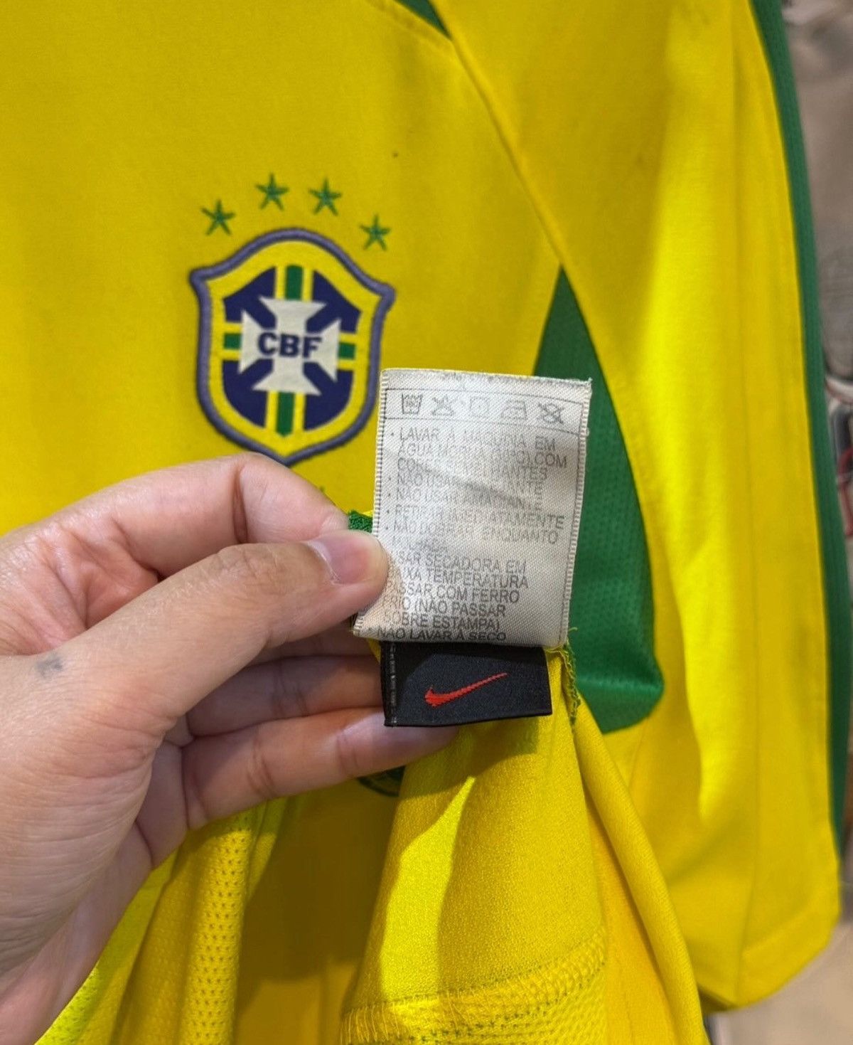 Sports Specialties Vintage Brazil 2002-04 "World Cup Champion" Jersey Size US L / EU 52-54 / 3 - 5 Thumbnail