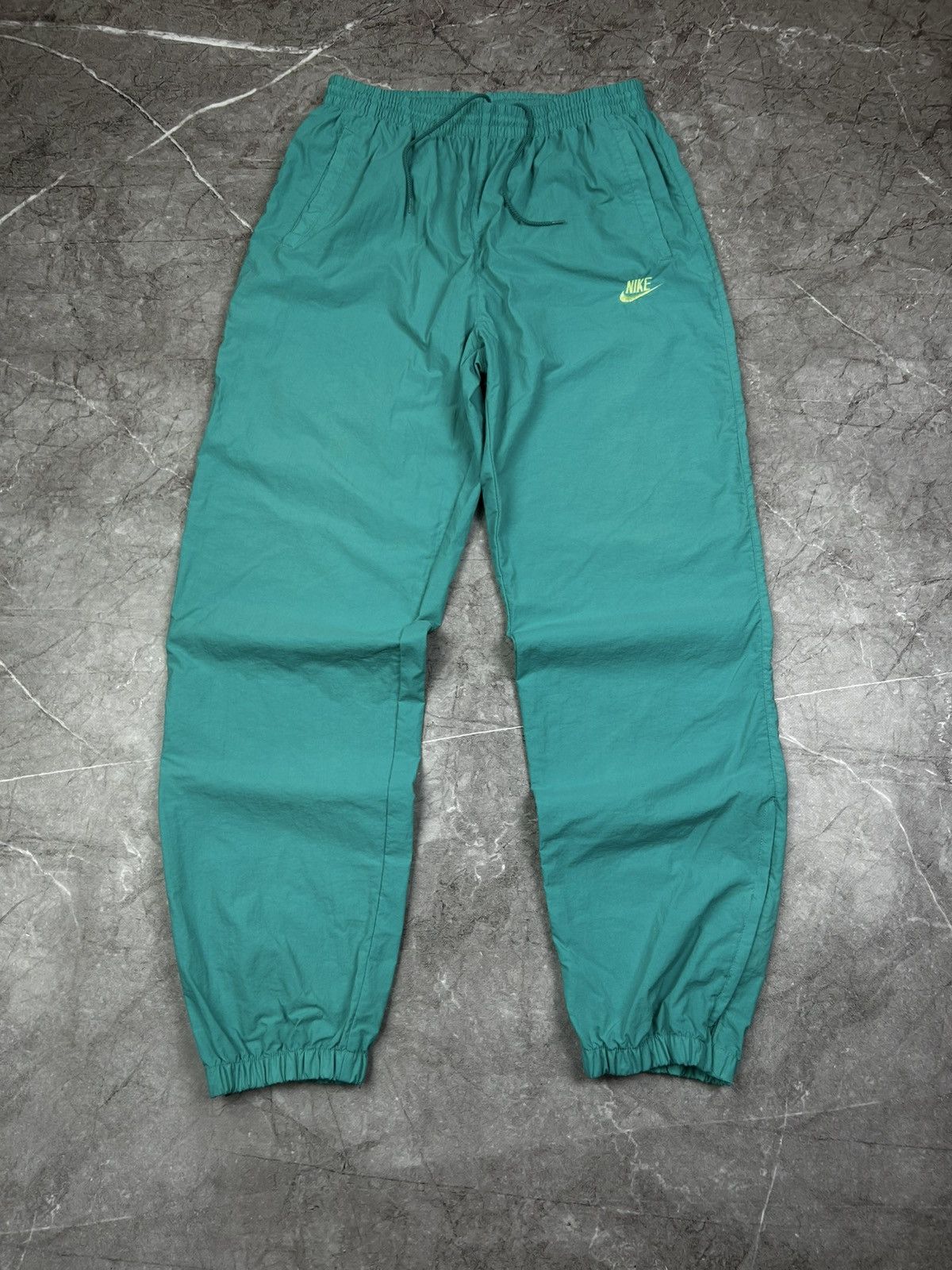 Nike Men's Sweatpants Nike vintage 90s Birch Size US 32 / EU 48 - 2 Thumbnail