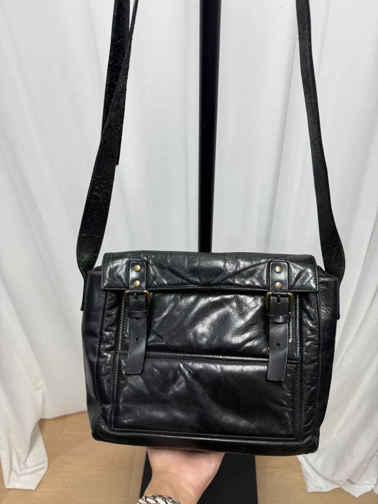 Dries Van Noten Dries Van Noten Waxed Leather Messenger Bag Size ONE SIZE - 1 Thumbnail