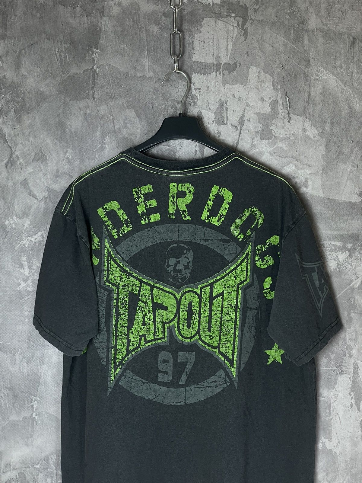 Vintage Vintage Y2K Tapout T shirt Wrestling Tribal Spellout Logo Size US XL / EU 56 / 4 - 2 Thumbnail