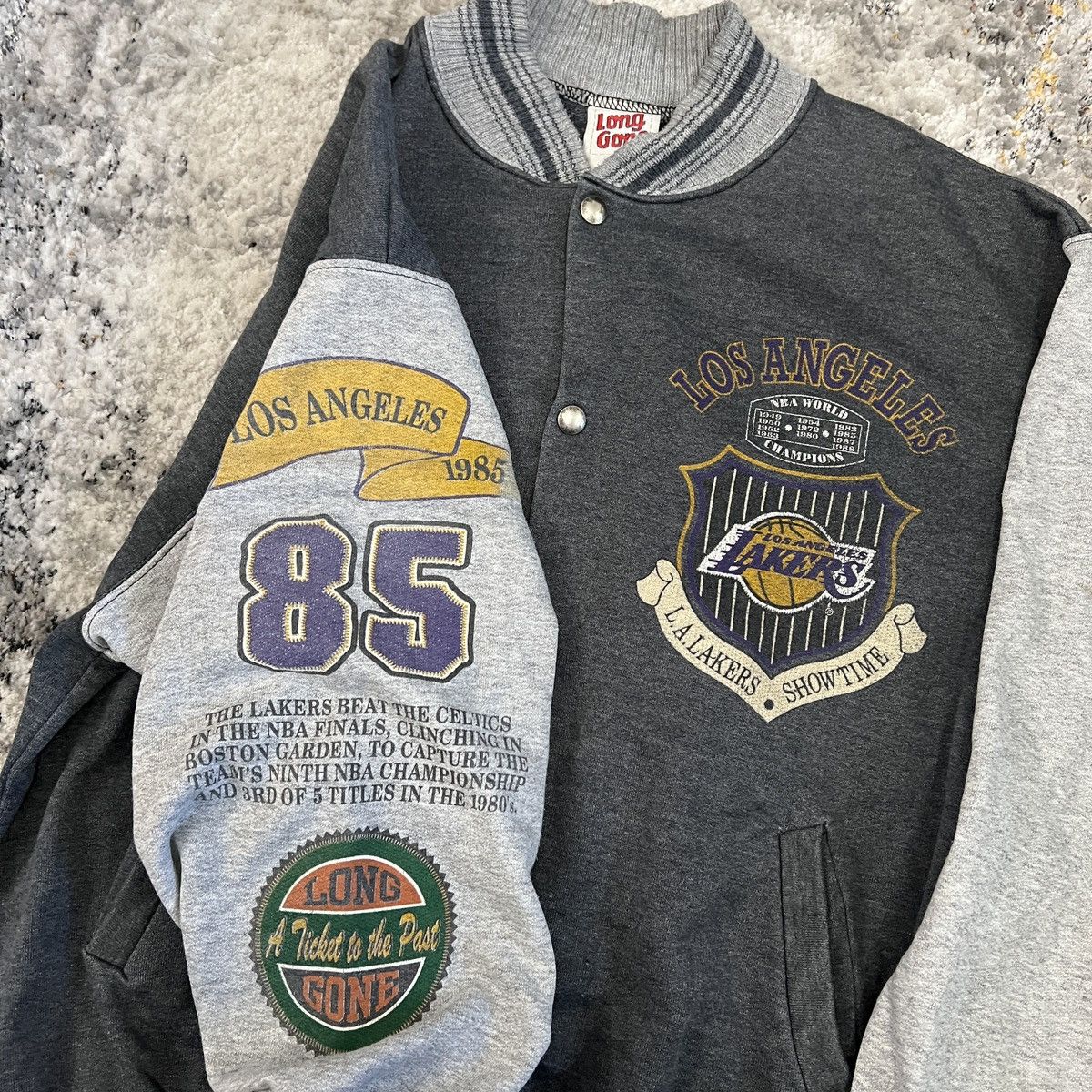 NBA × Vintage Crazy Vintage 1992 long gone x NBA Lakers sweatshirt Size US M / EU 48-50 / 2 - 3 Thumbnail