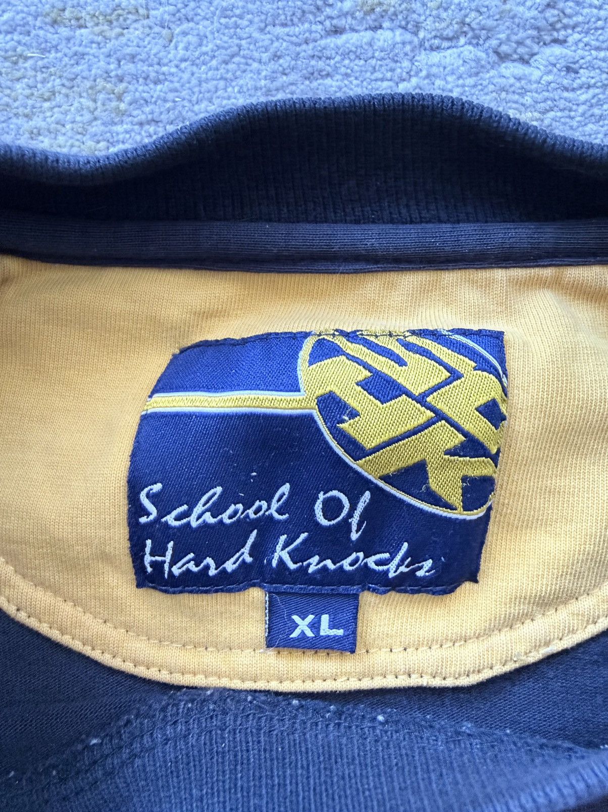 Other Y2K School of Hard Knocks Navy & Yellow Skater Brooklyn Tee Size US XL / EU 56 / 4 - 3 Thumbnail