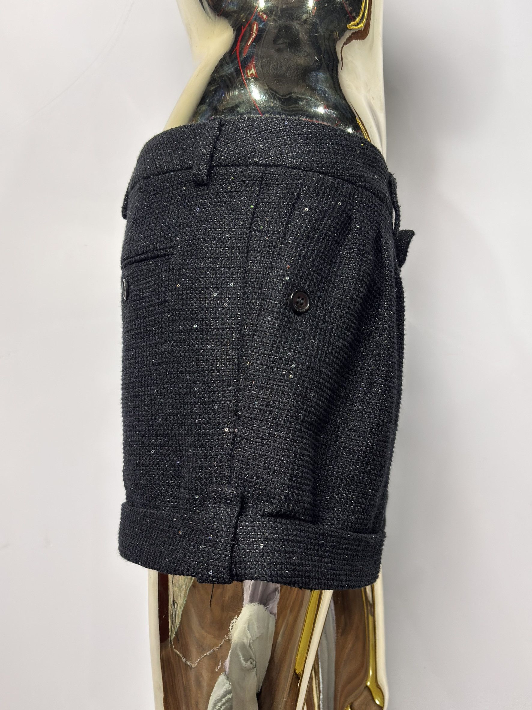 Saint Laurent Paris Saint Laurent Tweed Shorts with Metallic Thread Size 26" / US 2 / IT 38 - 9 Thumbnail