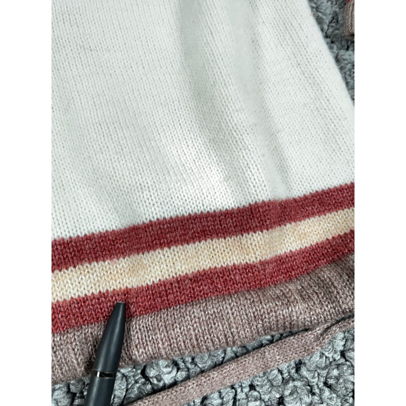Vintage VINTAGE 80s Hooded Toggle Sweater Women's Small White Red Striped Boho Knit Acrylic Size S / US 4 / IT 40 - 5 Thumbnail