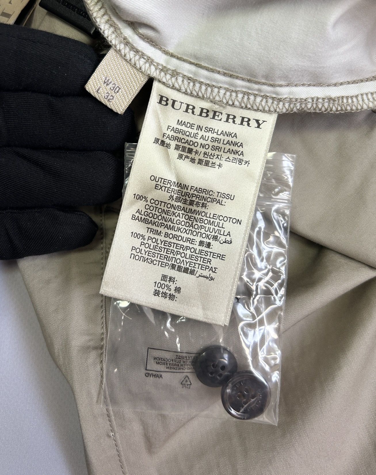 Burberry × Designer Burberry Brit Beige Chino Pants Trousers Sz W30 BNWT Luxury Size US 30 / EU 46 - 14 Thumbnail