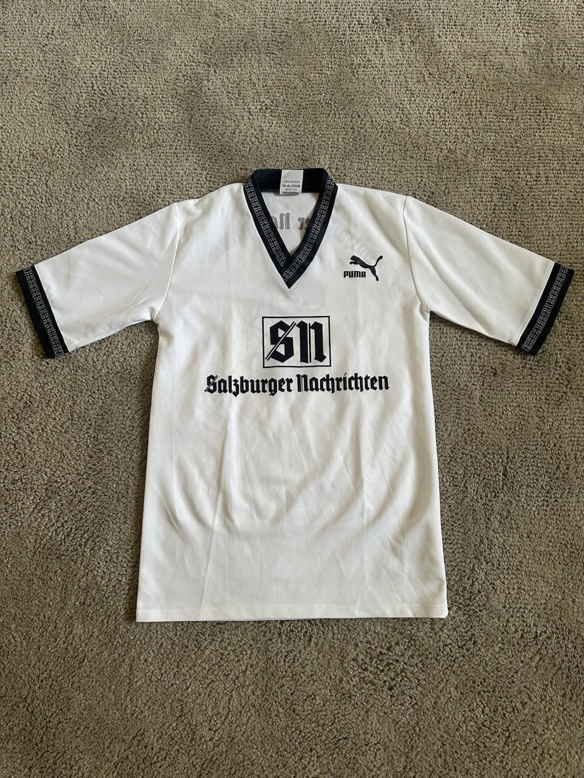 Puma #2 SV Casino Salzburg 1988-89 Football Shirt Soccer Jersey Size US XS / EU 42 / 0 - 1 Thumbnail