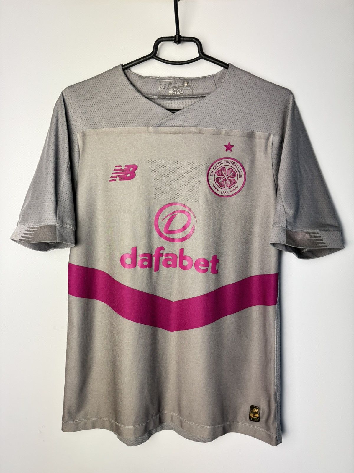 New Balance Celtic 2019 2020 Third Shirt Soccer Jersey New Balance Size US L / EU 52-54 / 3 - 1 Thumbnail