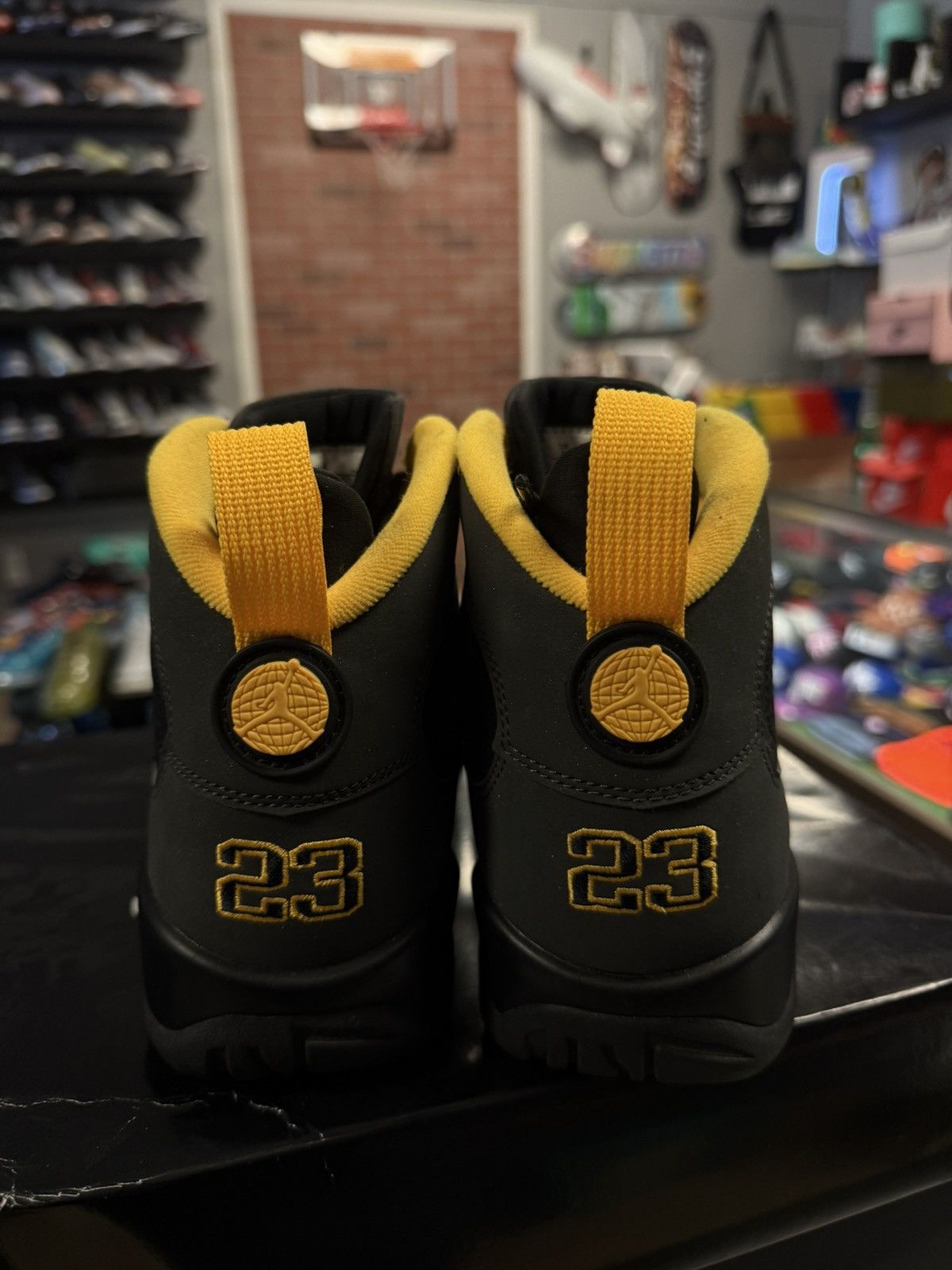 Nike Jordan 9 Dark Charcoal University Gold Size 8 🧼 Size US 8 / EU 41 - 14 Thumbnail