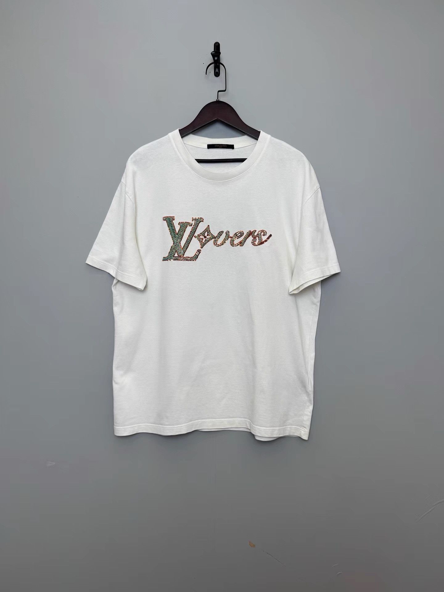 Louis Vuitton Louis Vuitton FW24 Pharrell Co-branded Beaded Sequin Tee K36 Size US XL / EU 56 / 4 - 1 Thumbnail
