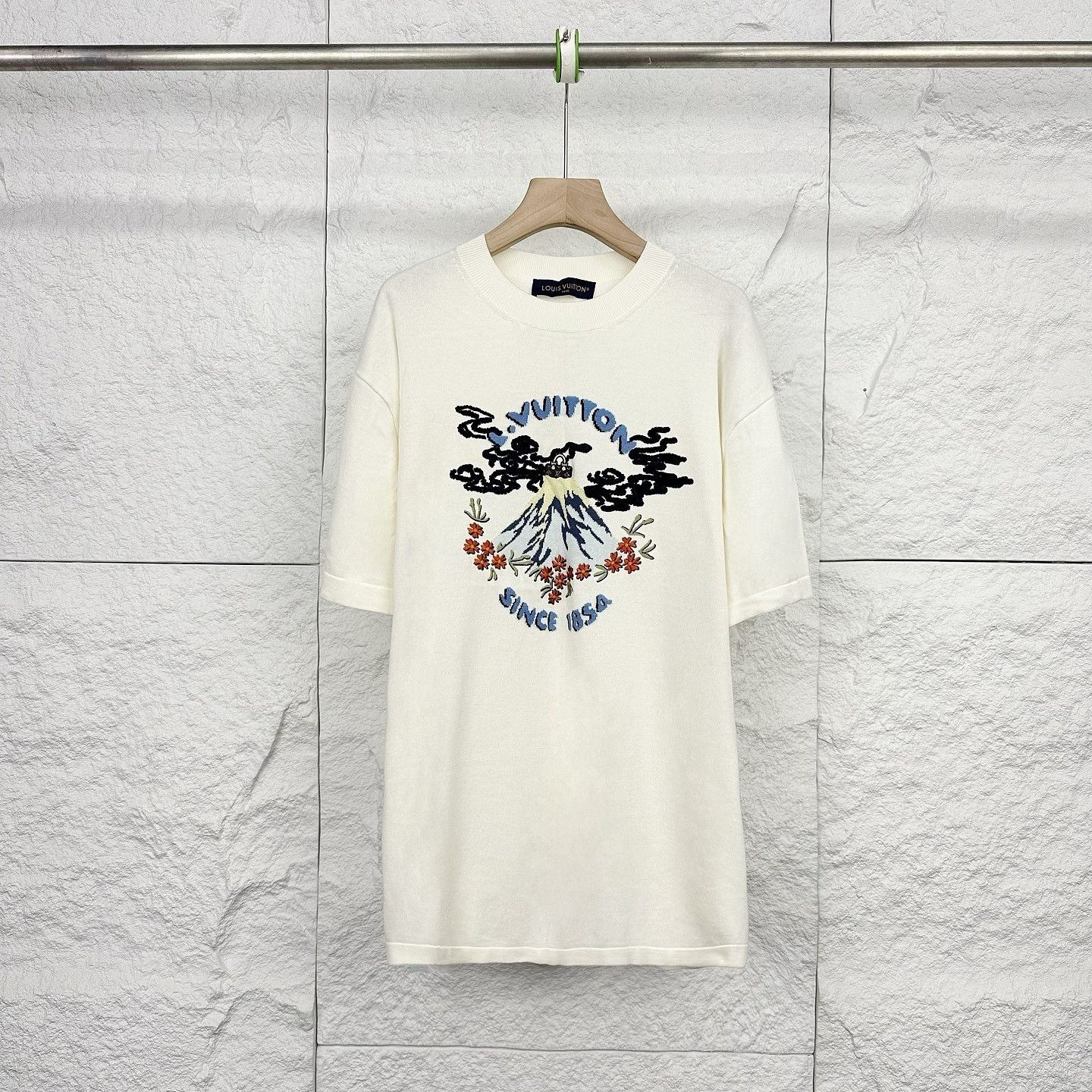 Louis Vuitton Louis Vuitton x Nigo Since 1854 T-Shirt Size XL Size US XL / EU 56 / 4 - 1 Thumbnail