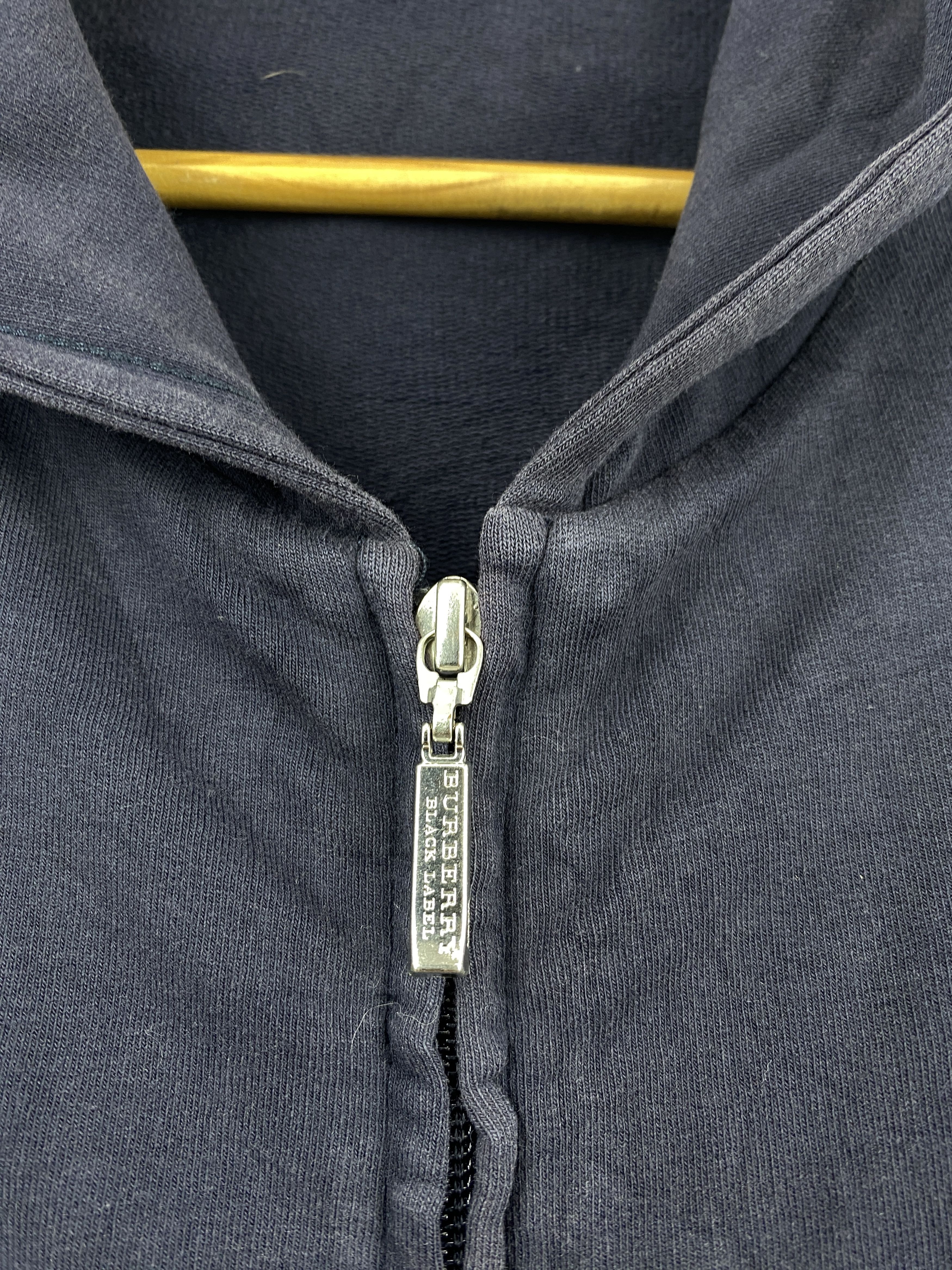 Burberry Vintage Burberry Black Label Wording Zip Up Hoodie SH0415 Size US M / EU 48-50 / 2 - 7 Thumbnail