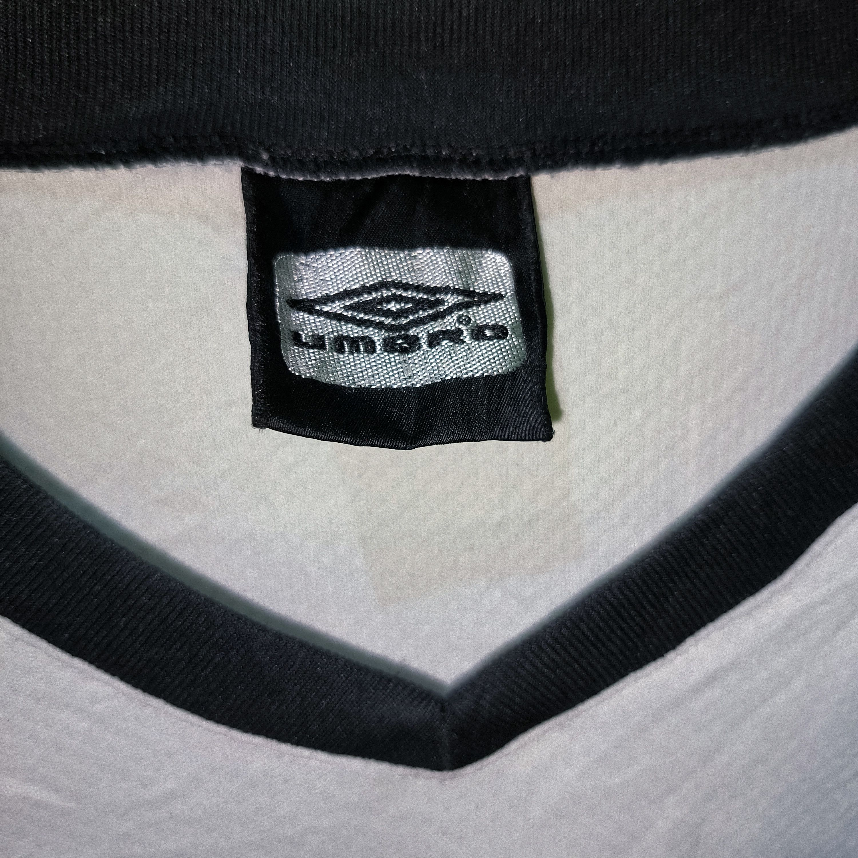 Umbro × Vintage Vintage Umbro Jersey Size US L / EU 52-54 / 3 - 2 Thumbnail