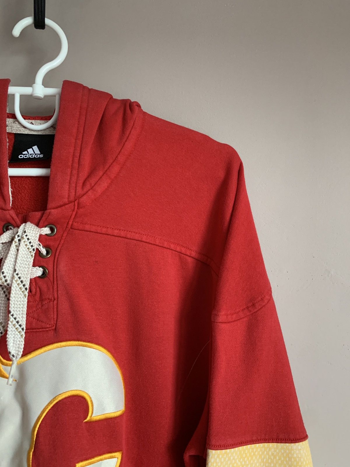 NHL Calgary Flames NHL Hockey Hoodie Jacket Medium Size US M / EU 48-50 / 2 - 4 Thumbnail