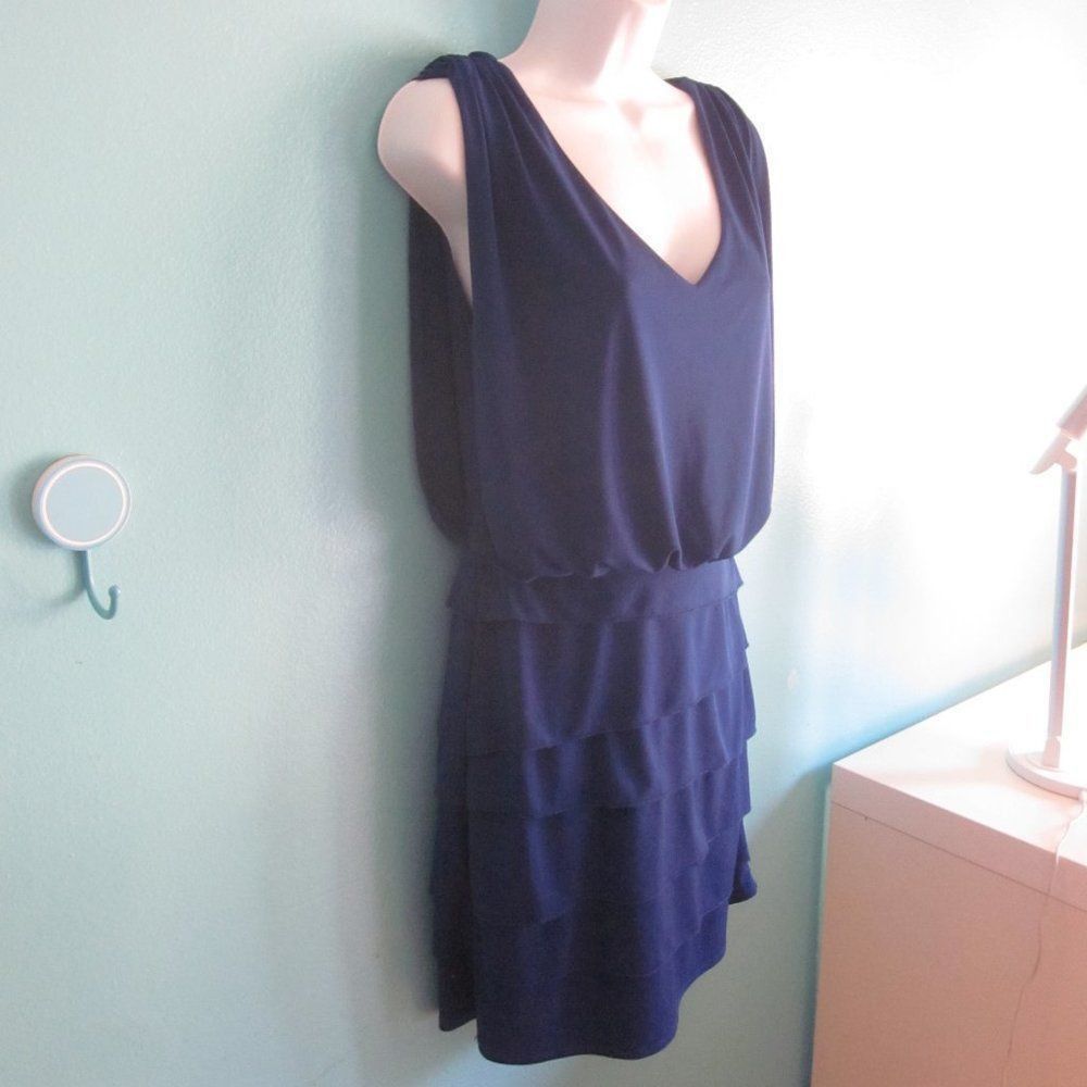 Laundry by Shelli Segal Laundry Shelli Segal Size 4 Blue Tank Dress Size S / US 4 / IT 40 - 5 Thumbnail