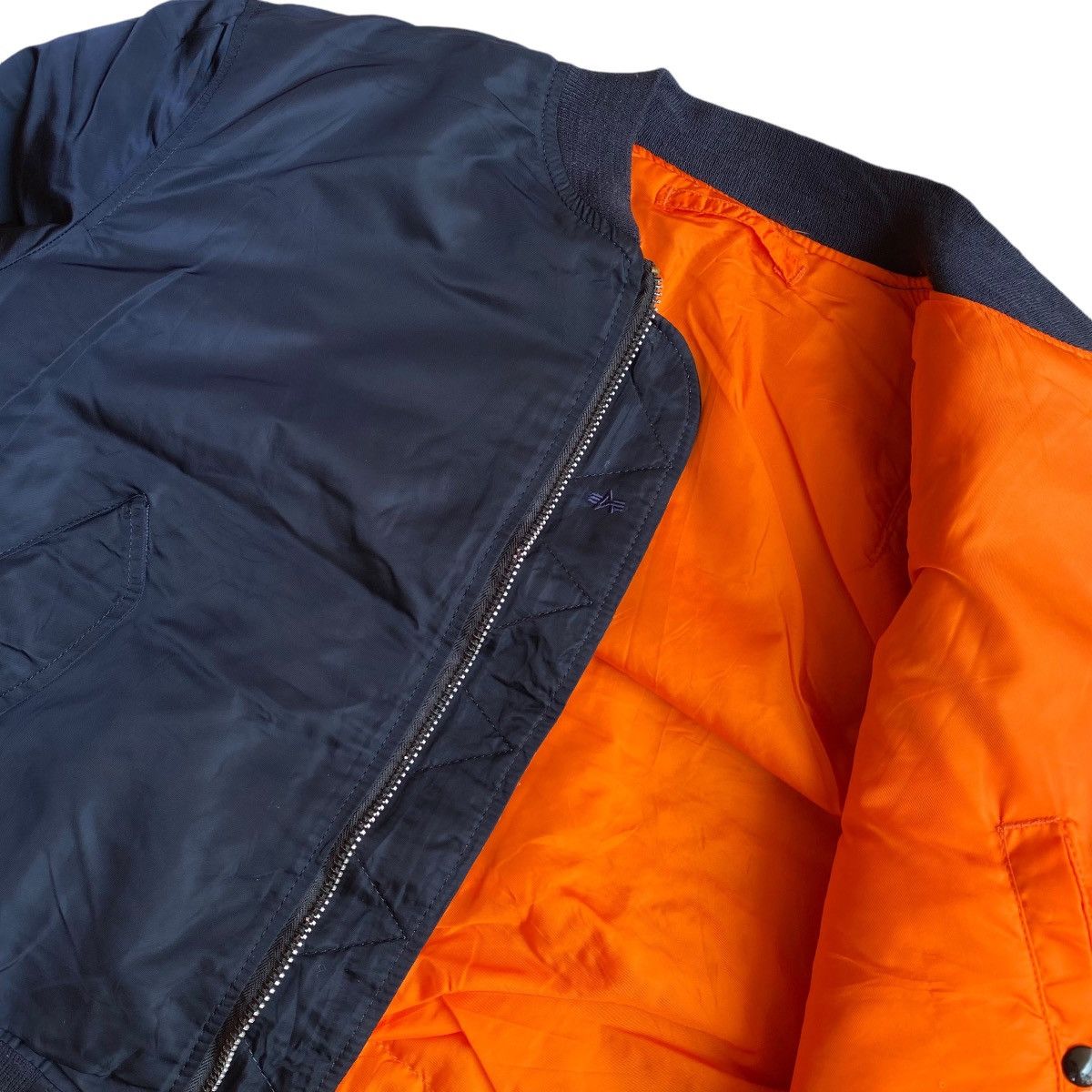 Alpha Industries Alpha Industries MA-1 Flight Bomber Jacekt Size US XL / EU 56 / 4 - 6 Thumbnail