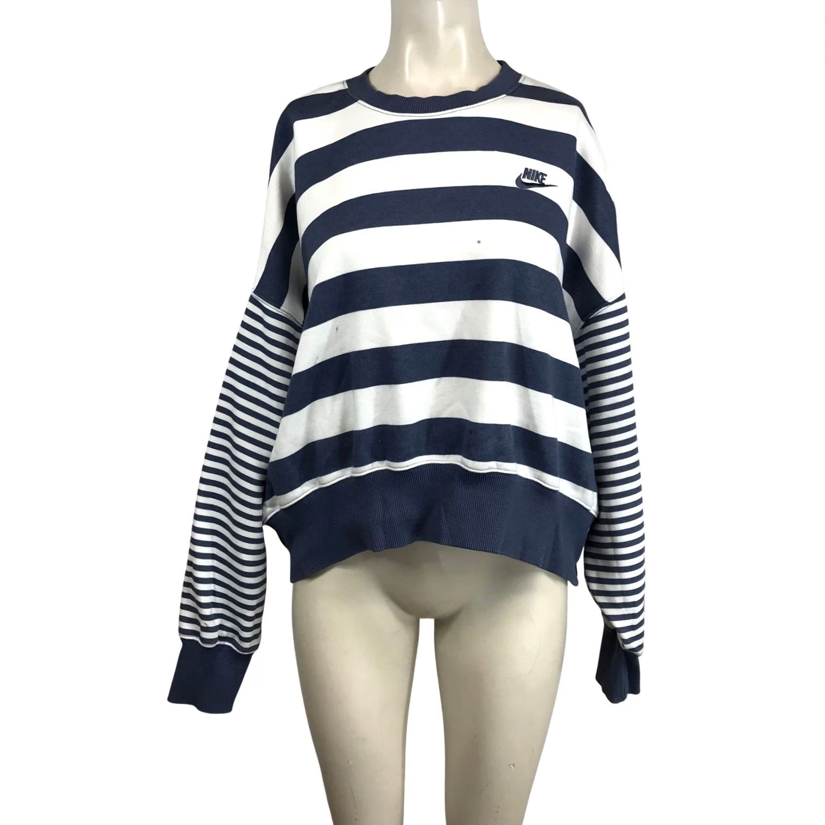 Nike Nike Womens Striped Crewneck Sweatshirt Blue White Oversized Pullover Logo Size M / US 6-8 / IT 42-44 - 2 Thumbnail