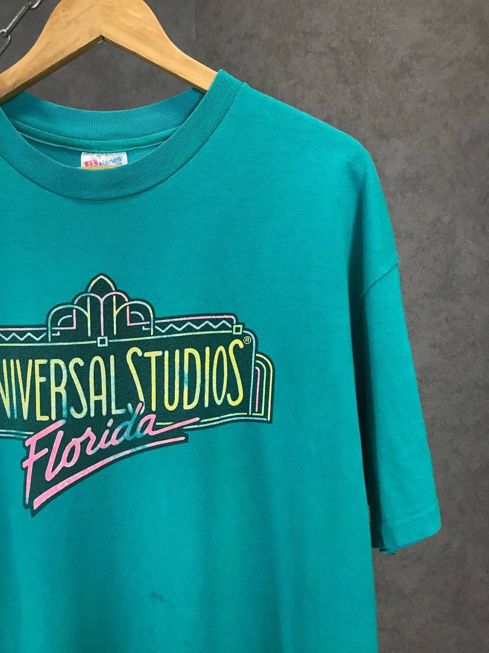 Vintage Universal Studios Florida made in USA vintage movie tee Size US XL / EU 56 / 4 - 2 Thumbnail
