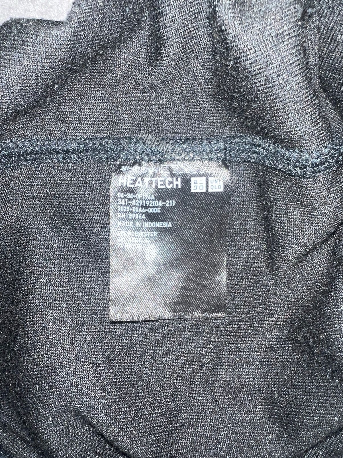 Uniqlo Uniqlo Soft Mockneck Sz Small (Black) Size US S / EU 44-46 / 1 - 4 Thumbnail
