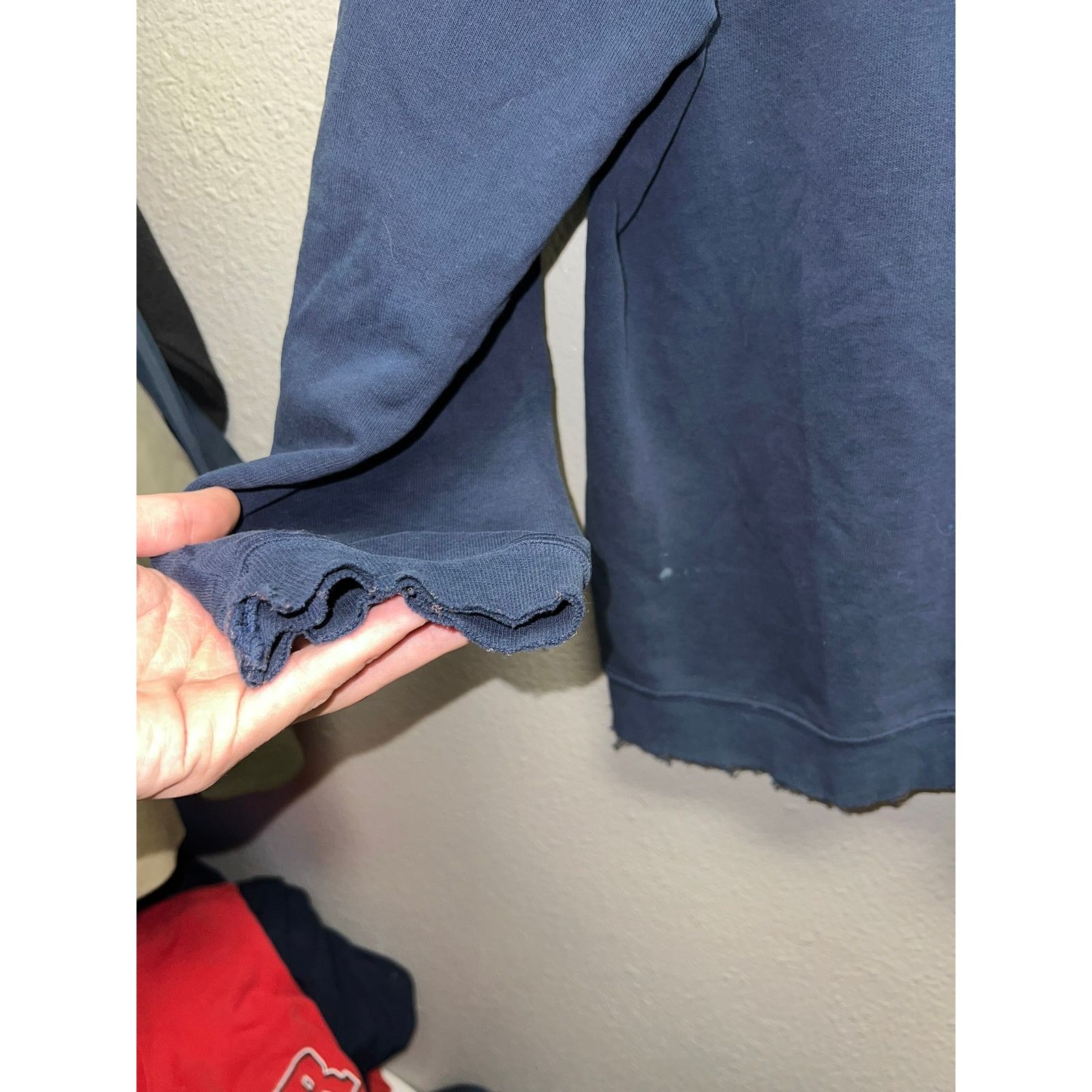 Vintage Vintage Calvin Klein Jeans Sweatshirt Faded Distressed 90s L Size US L / EU 52-54 / 3 - 5 Thumbnail