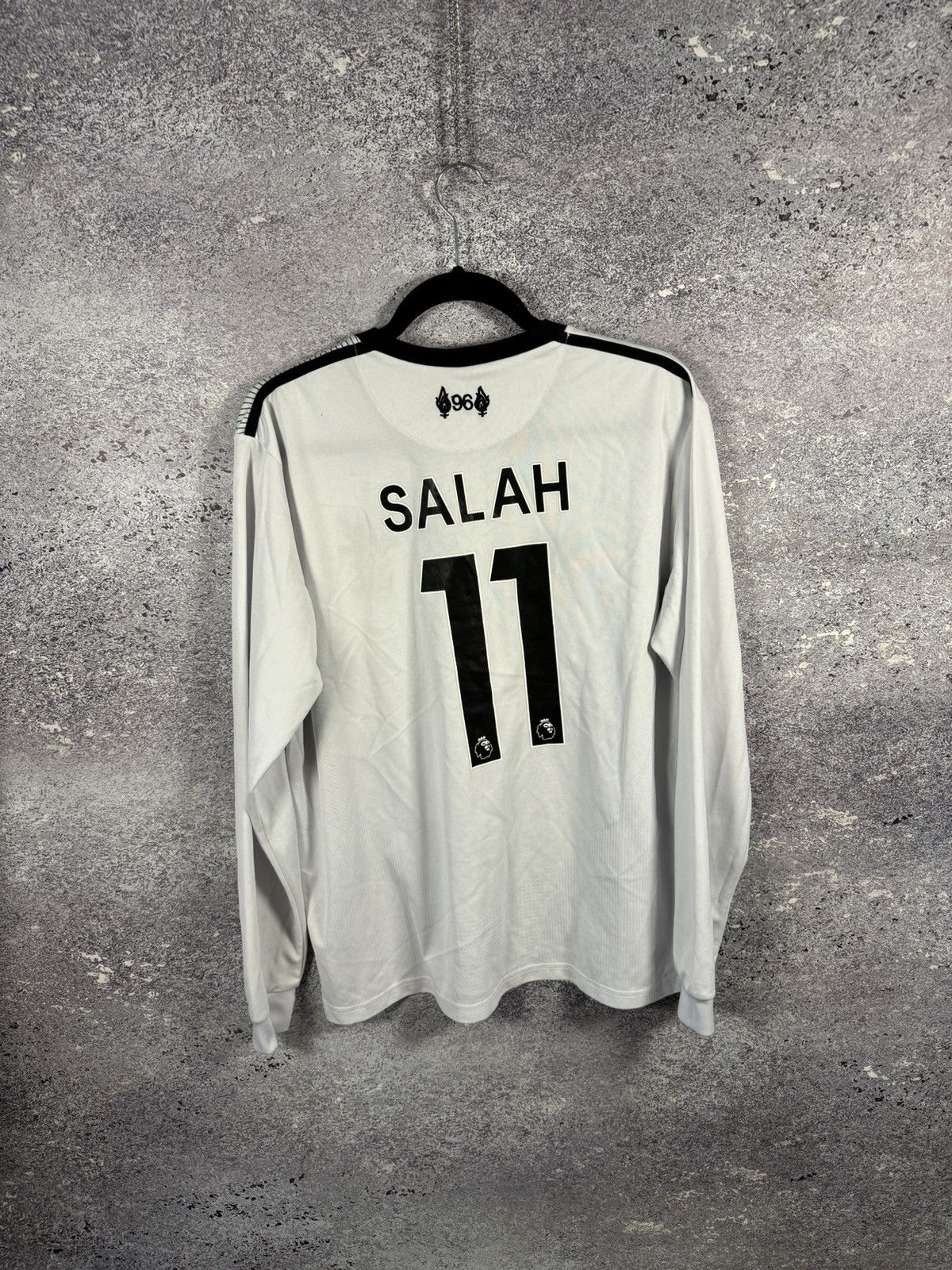 New Balance × Vintage M.SALAH Vintage Liverpool 2017/18 New Balance Jersey Large Size US L / EU 52-54 / 3 - 11 Thumbnail