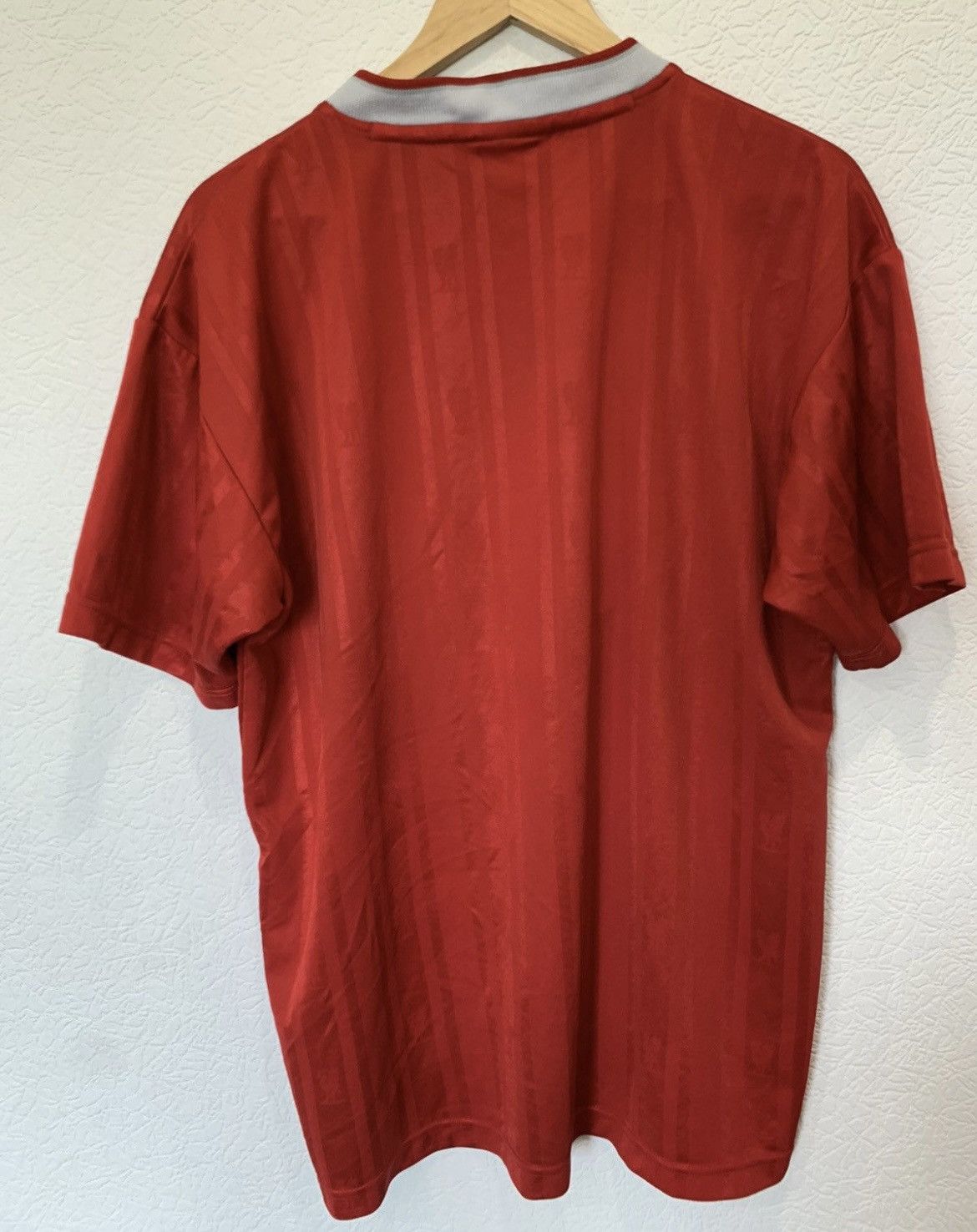 Vintage LIVERPOOL CROWN PAINTS 80’s SOCCER JERSEY HOME FOOTBALL Size US L / EU 52-54 / 3 - 6 Thumbnail
