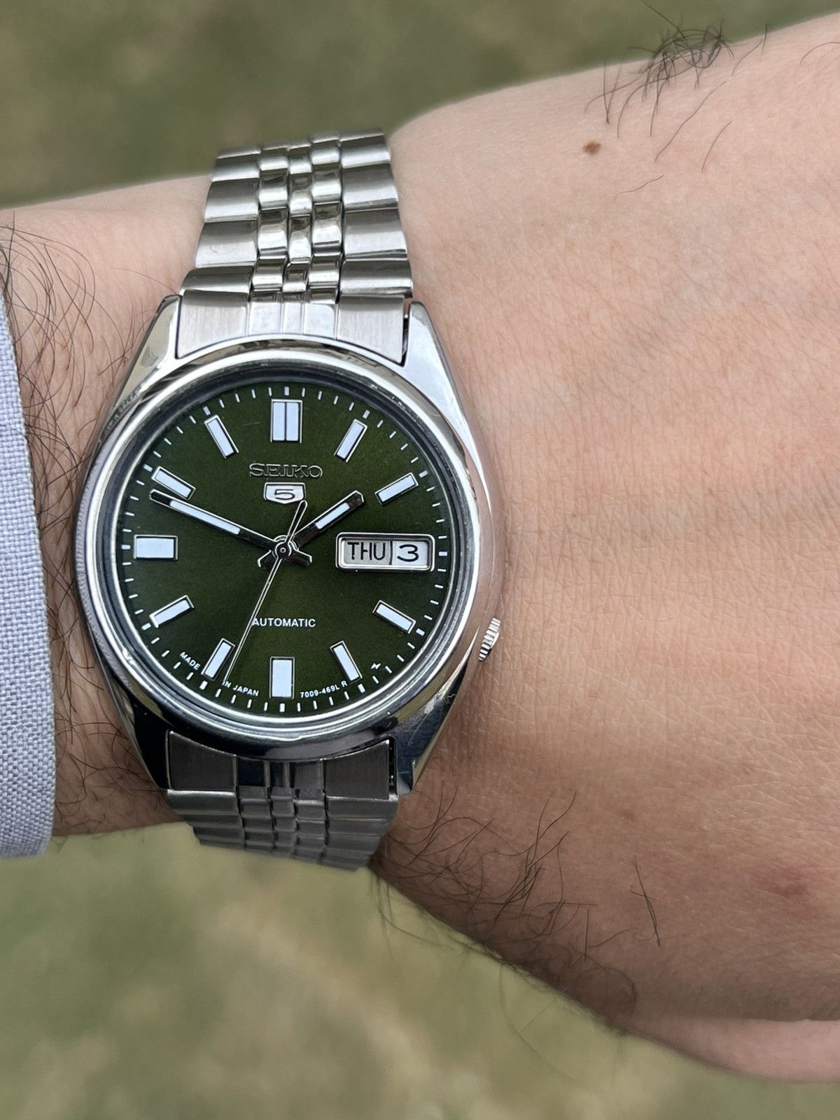 Seiko Seiko 5 Automatic Baton Dial Wrist Watch Day/Date Japan Size 36 - 1 Thumbnail