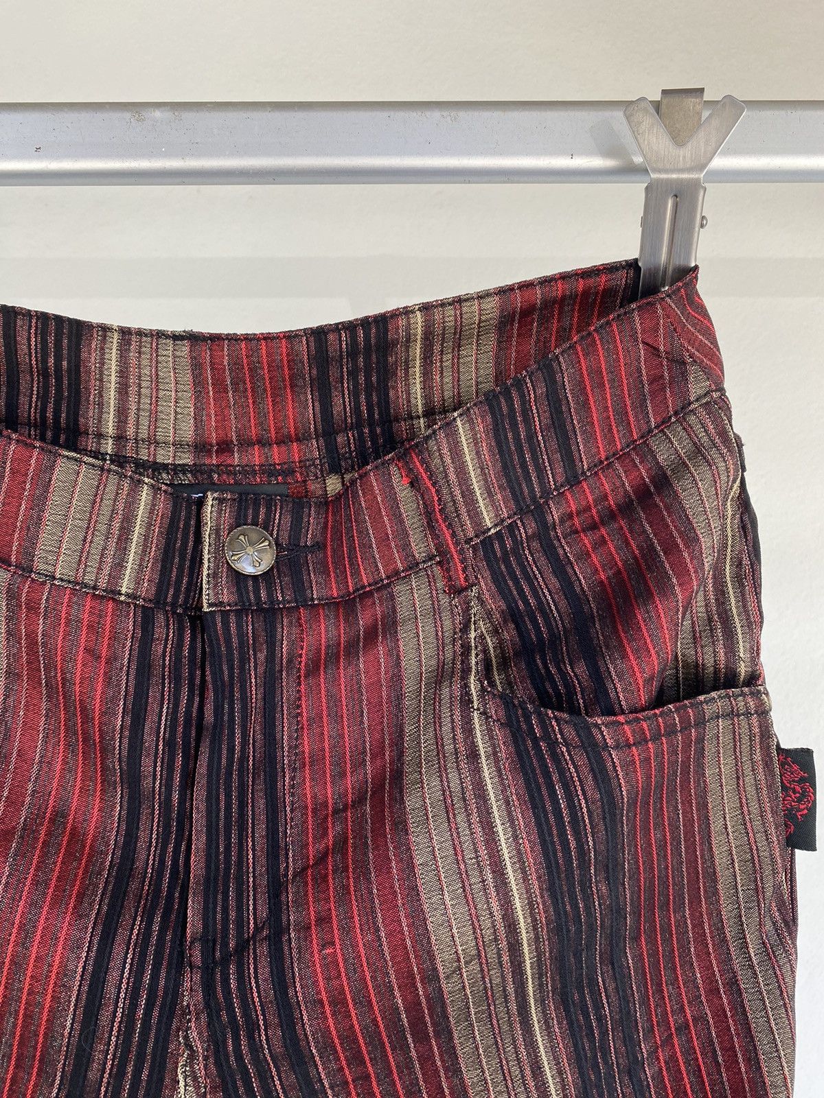 Ozz on pants