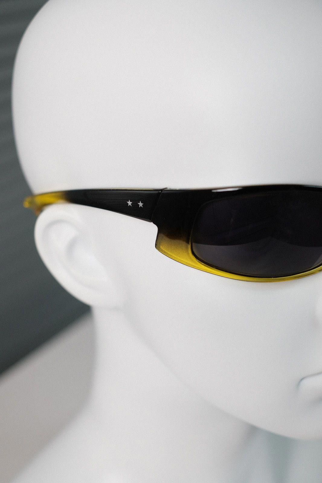Japanese Brand Y2k Avant Garde Futuristic Cat Eye Black Sunglasses Unisex Size ONE SIZE - 5 Thumbnail