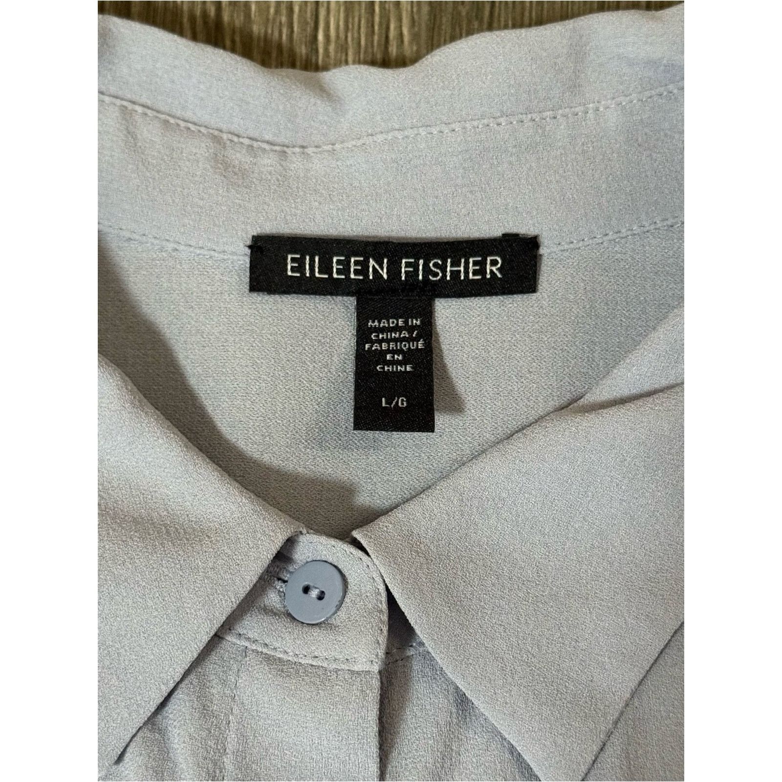 Eileen Fisher Eileen Fisher Light Blue Silk Button Down Shirt Size Large Size L / US 10 / IT 46 - 4 Thumbnail