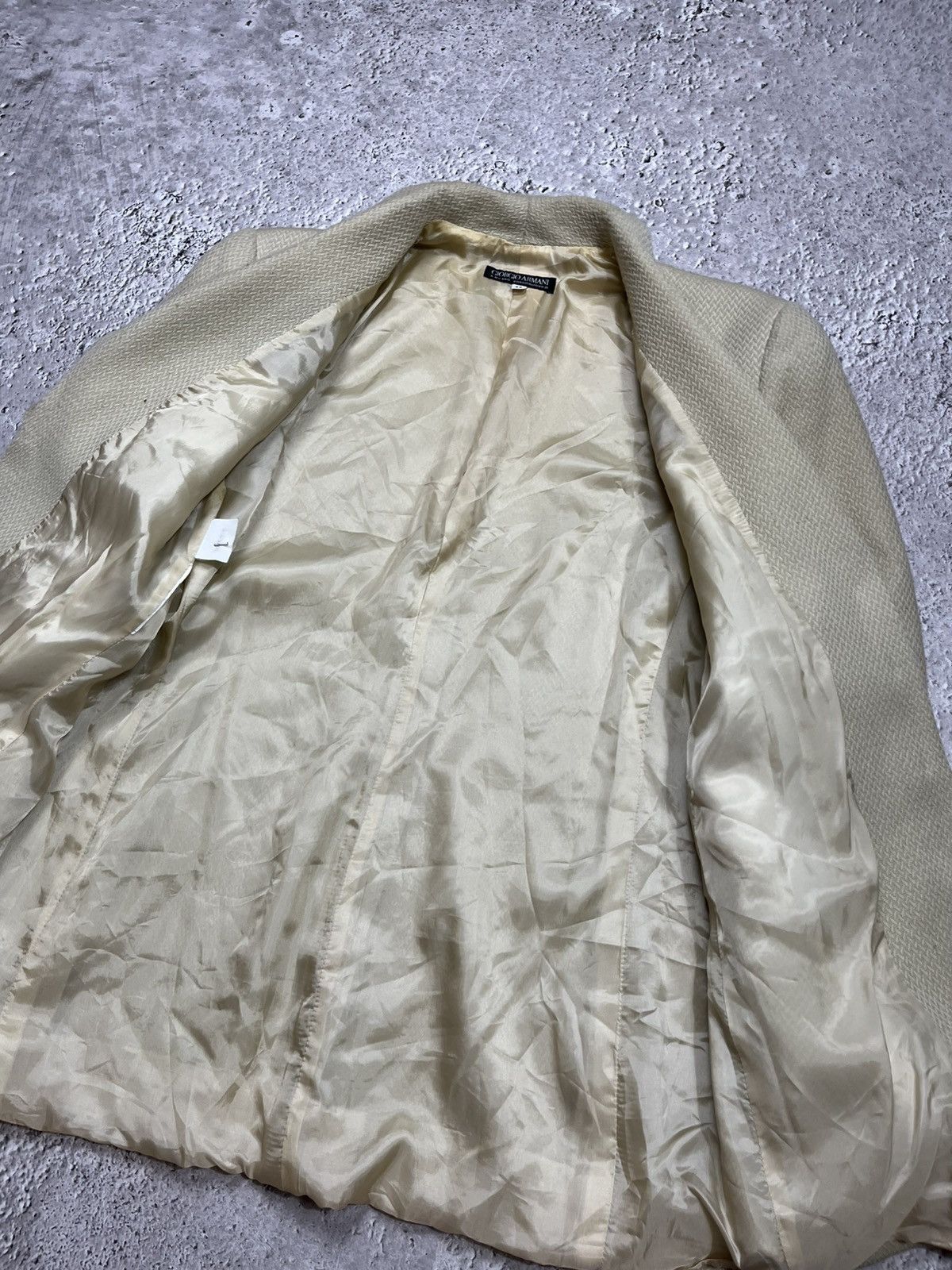 Giorgio Armani Giorgio Armani Textured Beige Blazer Womens IT 42 Size M / US 6-8 / IT 42-44 - 9 Thumbnail